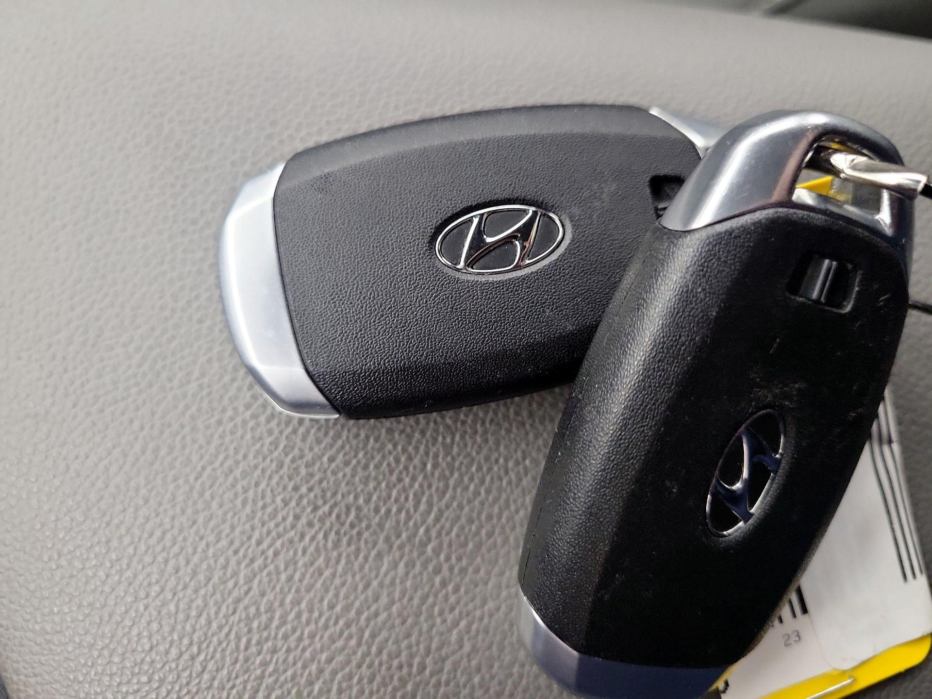 Thumbnail: 2023 Hyundai Elantra - 19