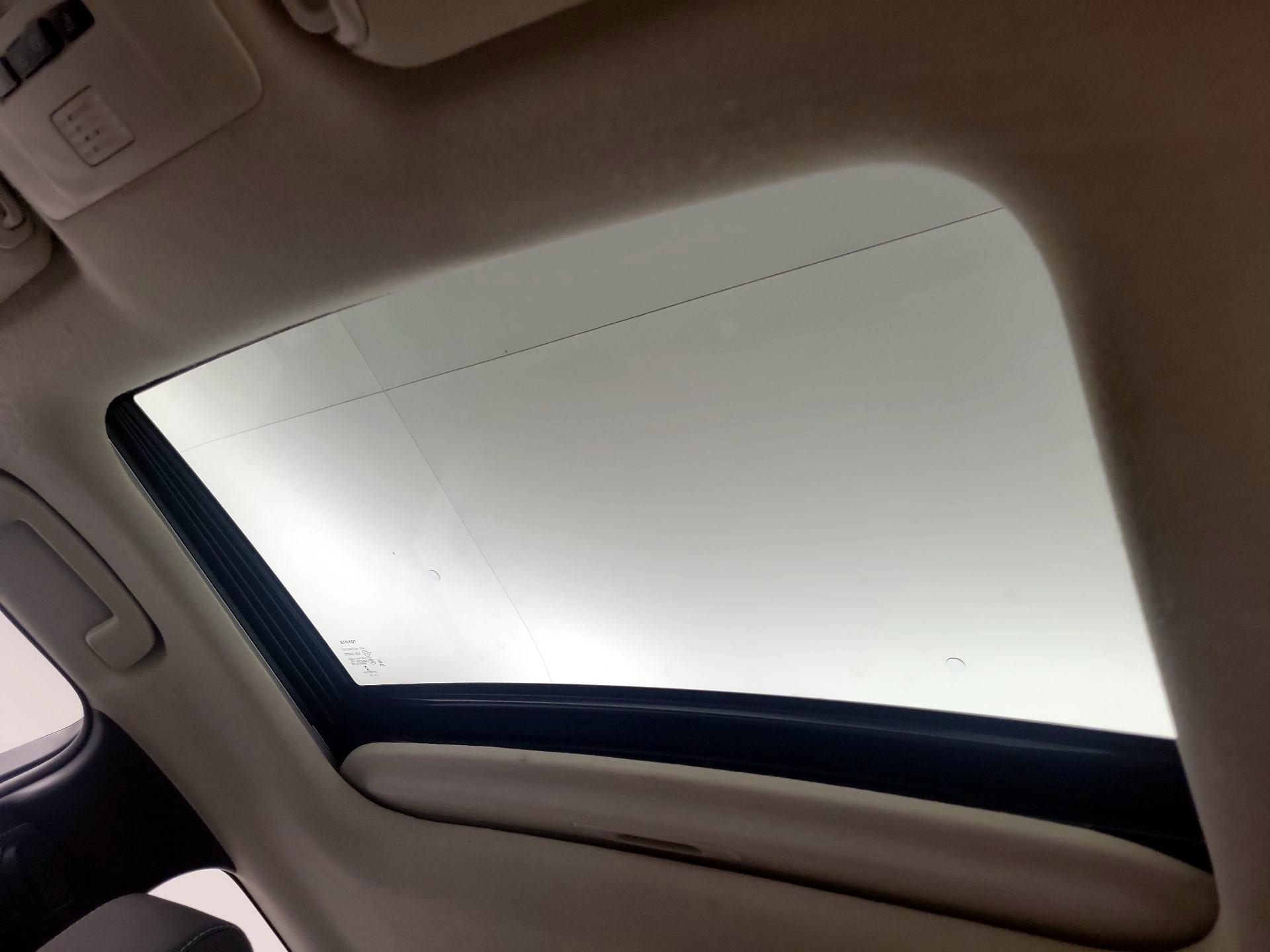 Thumbnail: 2020 Toyota Corolla - 17