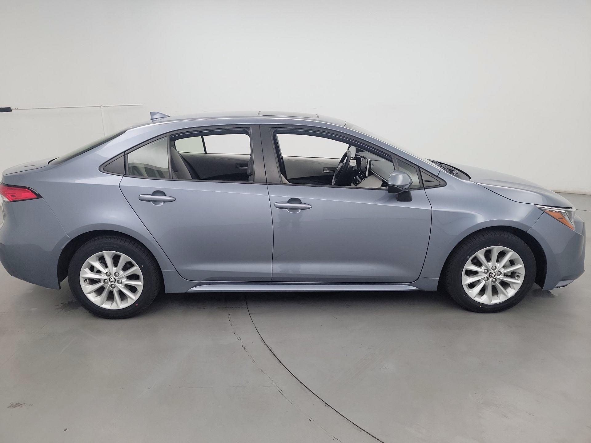 Thumbnail: 2020 Toyota Corolla - 4