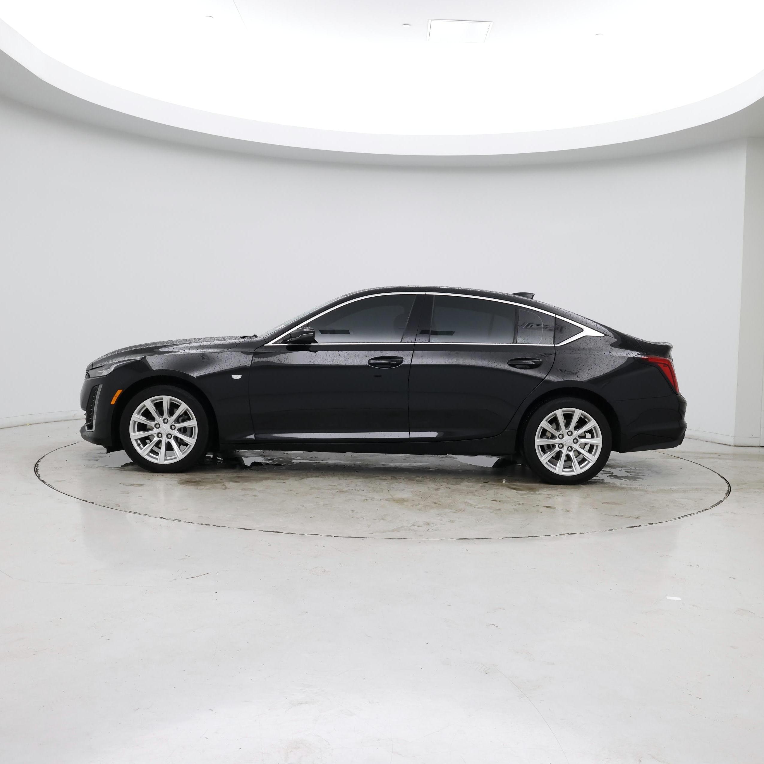 Thumbnail: 2023 Cadillac CT5 - 3
