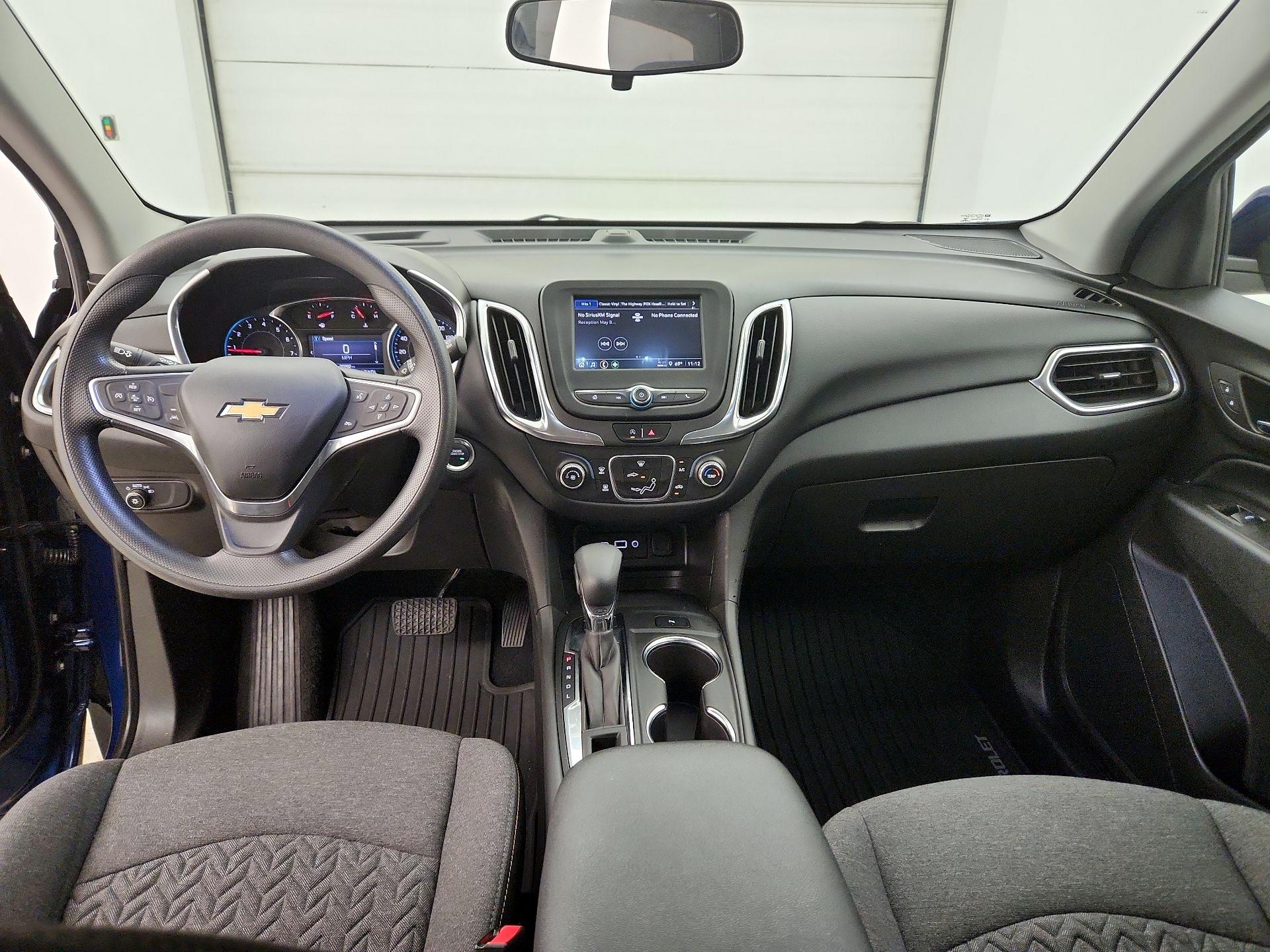 Thumbnail: 2022 Chevrolet Equinox - 8