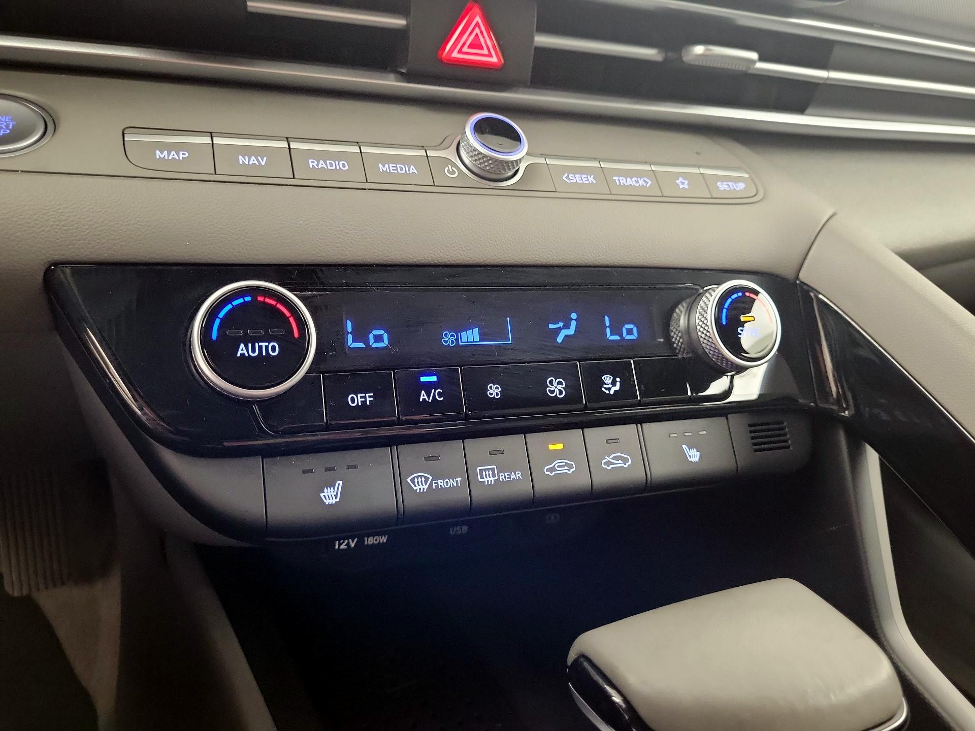 Thumbnail: 2023 Hyundai Elantra - 15