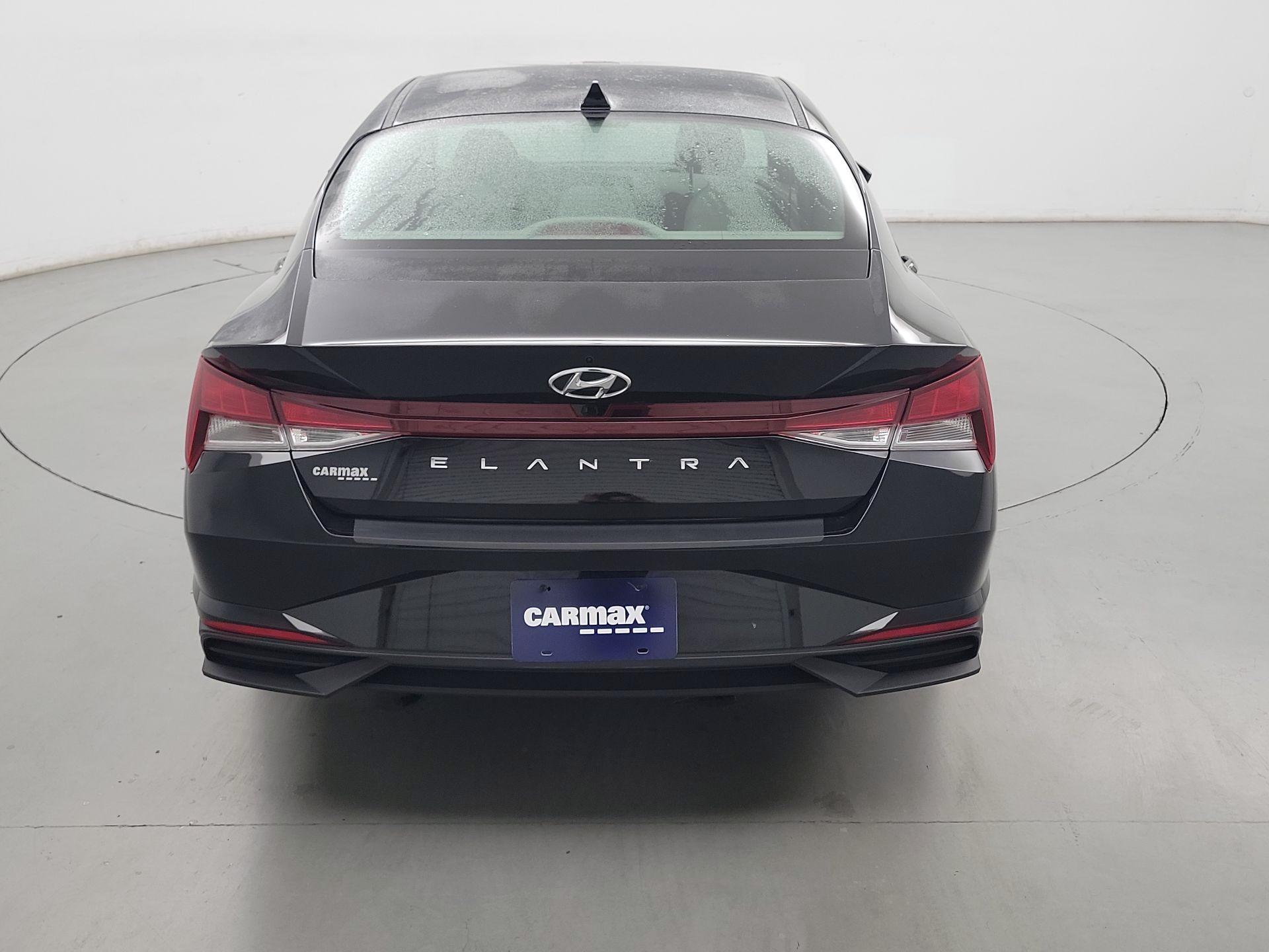 Thumbnail: 2023 Hyundai Elantra - 6