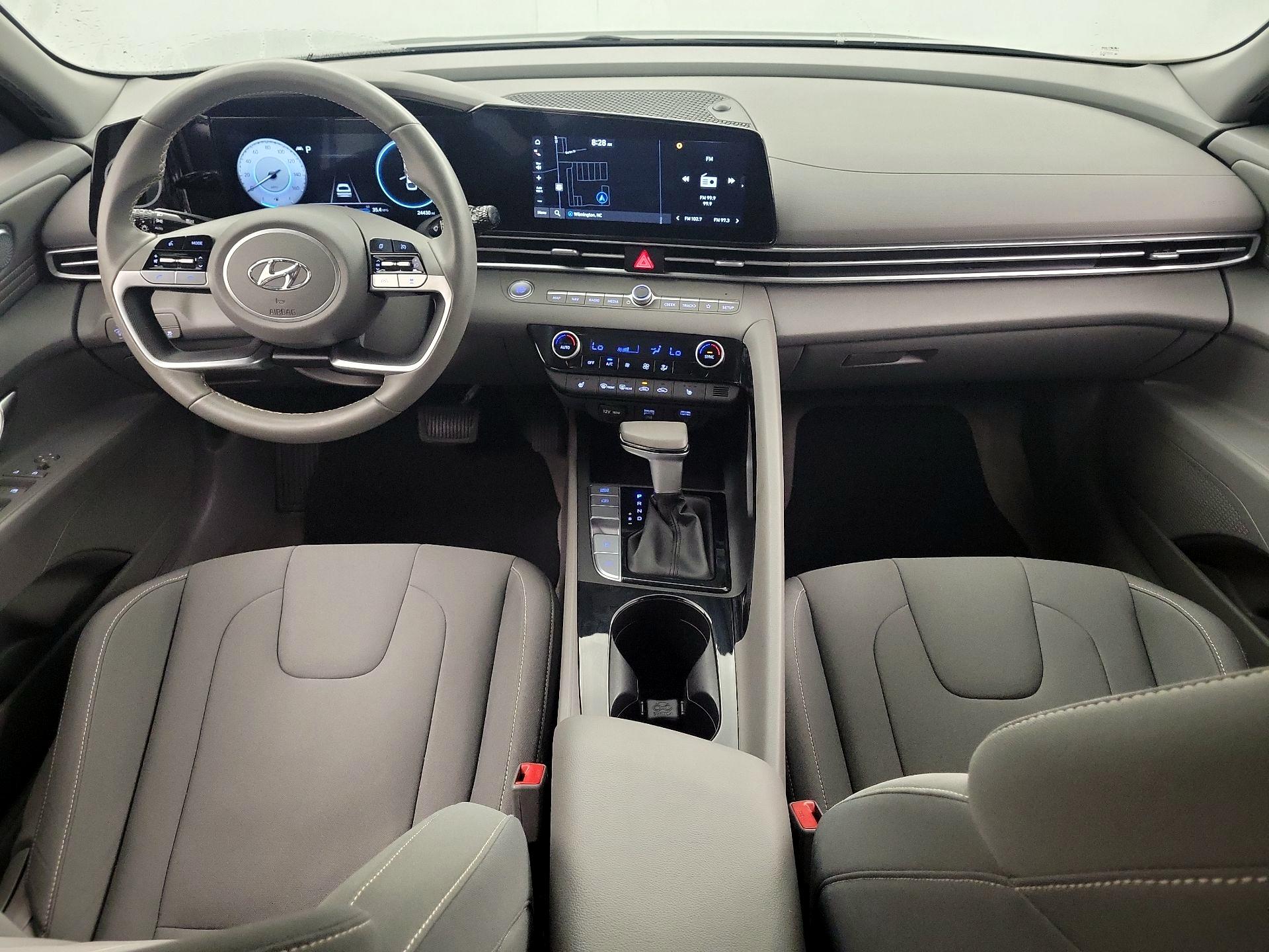 Thumbnail: 2023 Hyundai Elantra - 8