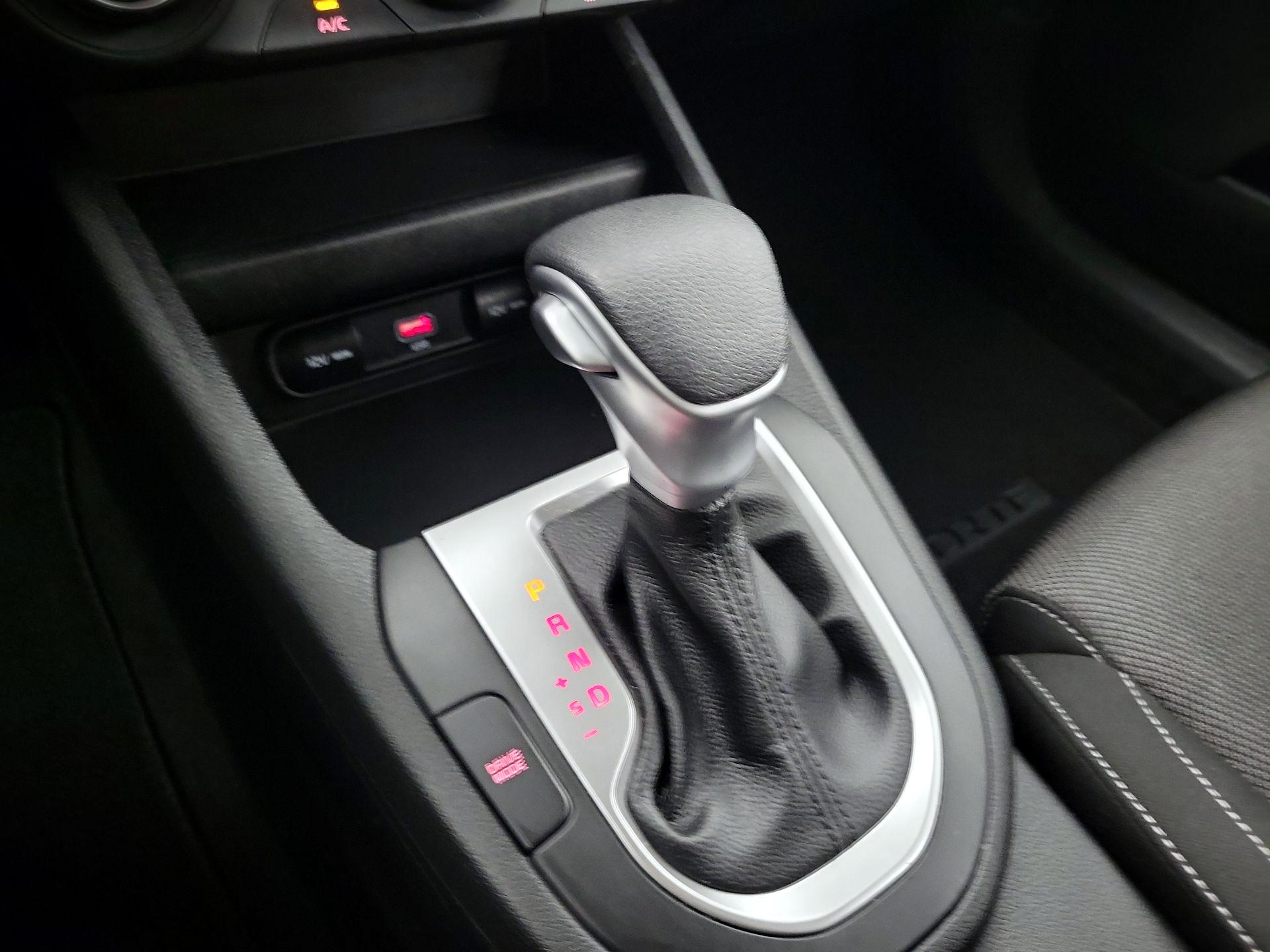 Thumbnail: 2023 Kia Forte - 17