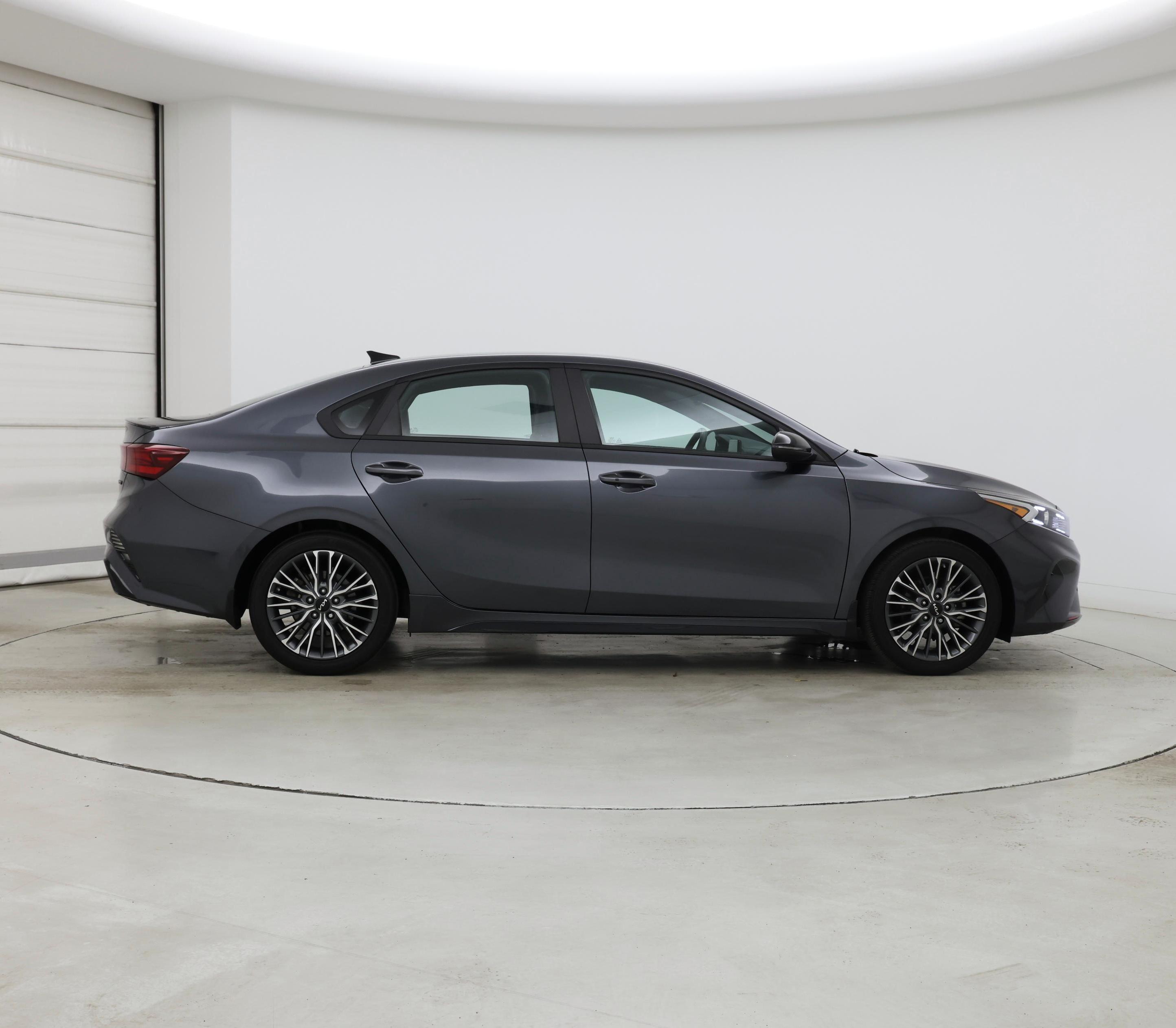 Thumbnail: 2023 Kia Forte - 7