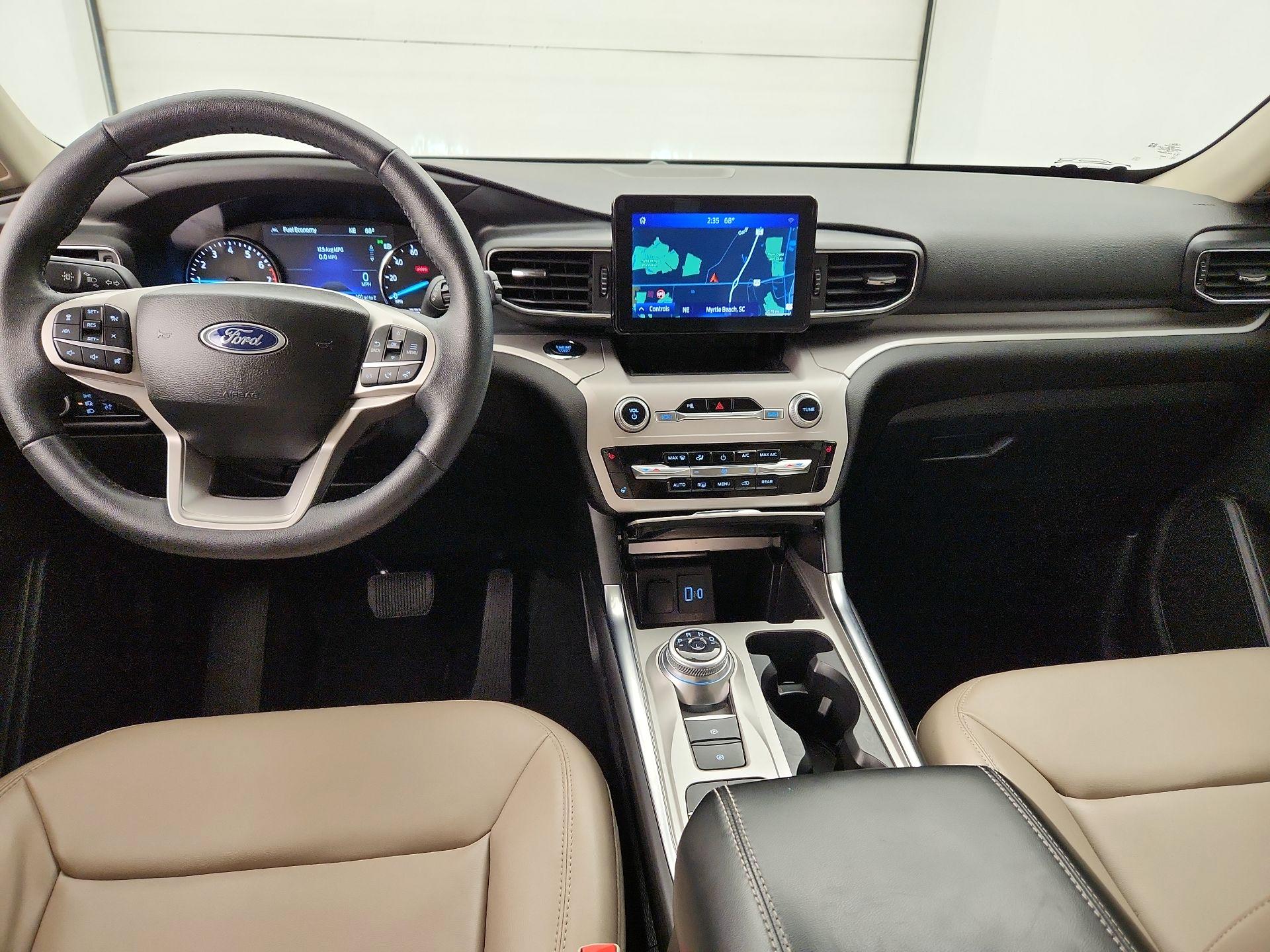 Thumbnail: 2023 Ford Explorer - 9