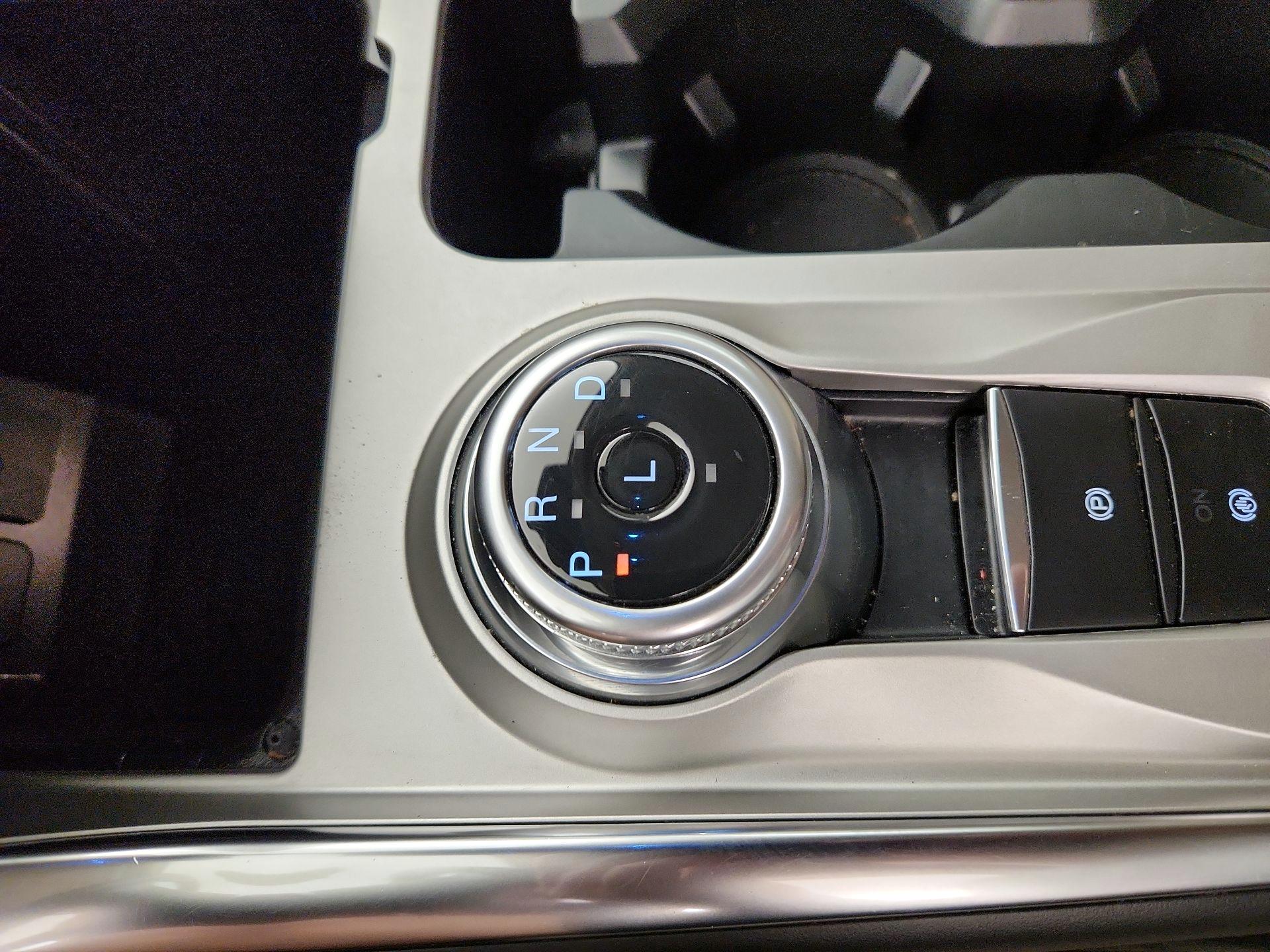 Thumbnail: 2023 Ford Explorer - 18