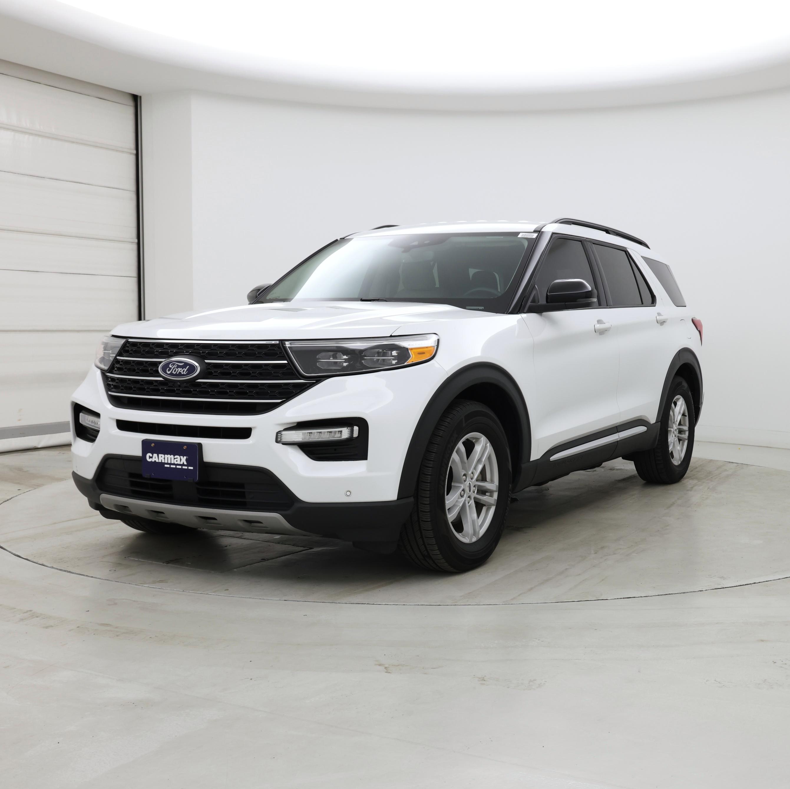 Thumbnail: 2023 Ford Explorer - 4