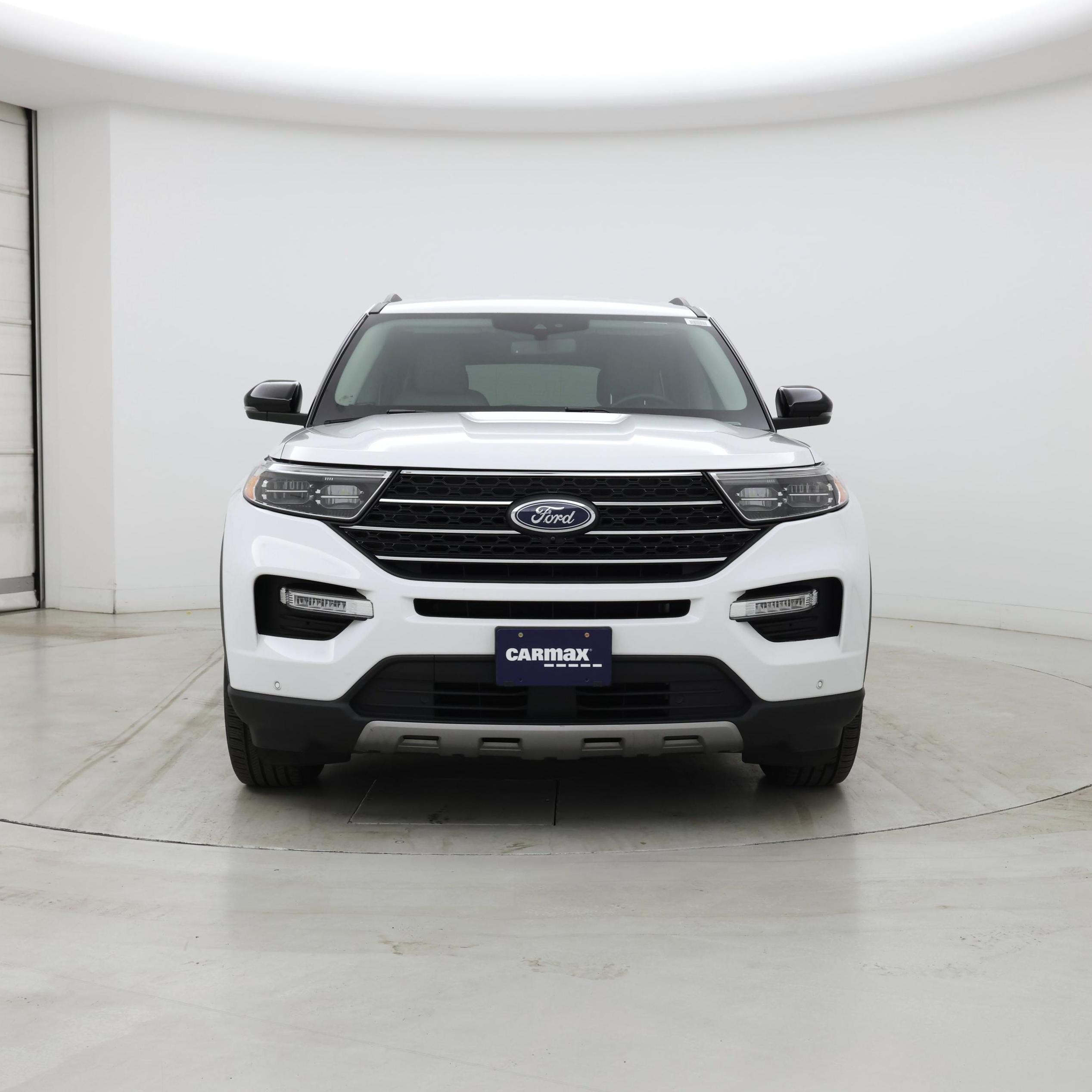 Thumbnail: 2023 Ford Explorer - 5
