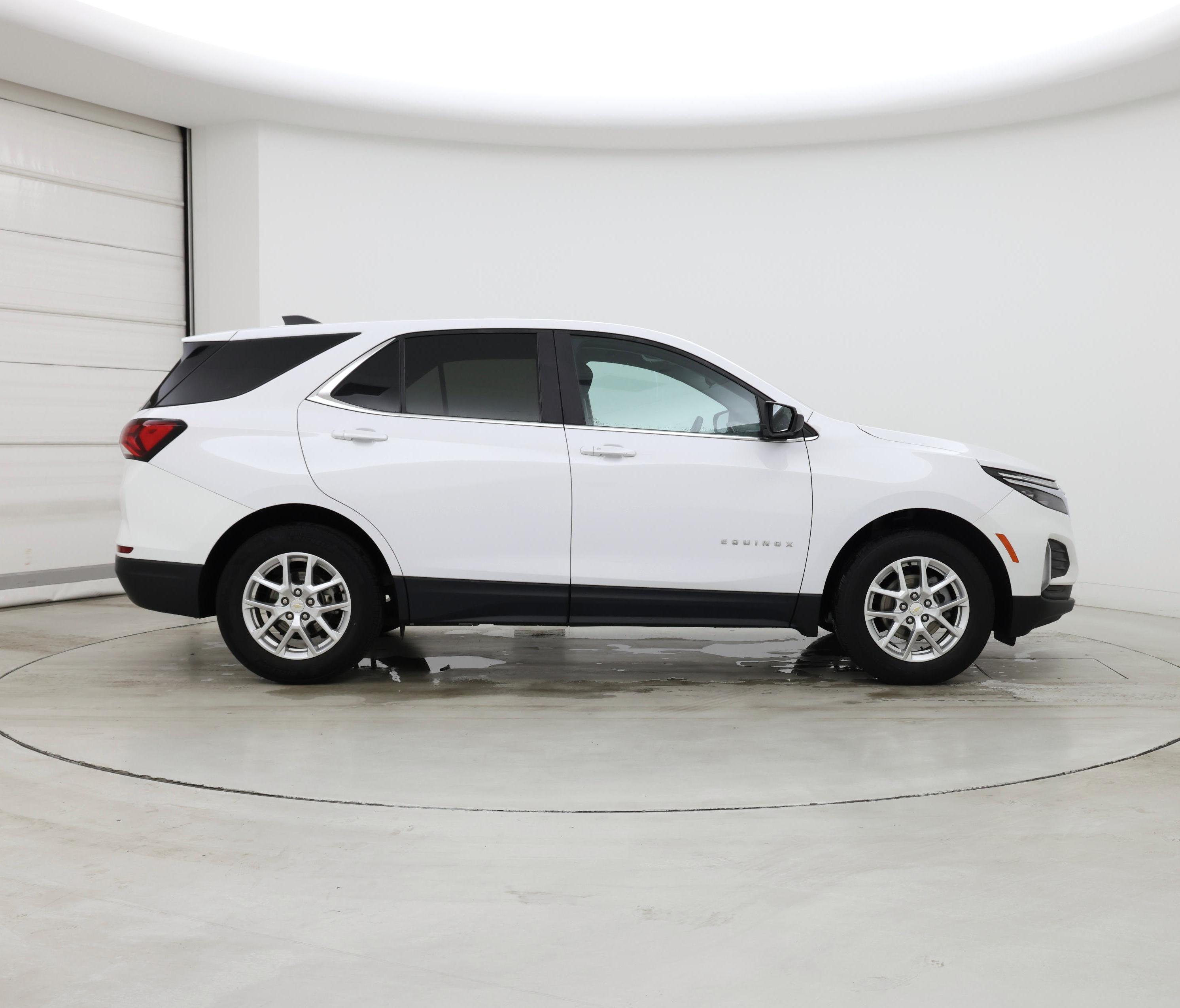Thumbnail: 2022 Chevrolet Equinox - 7