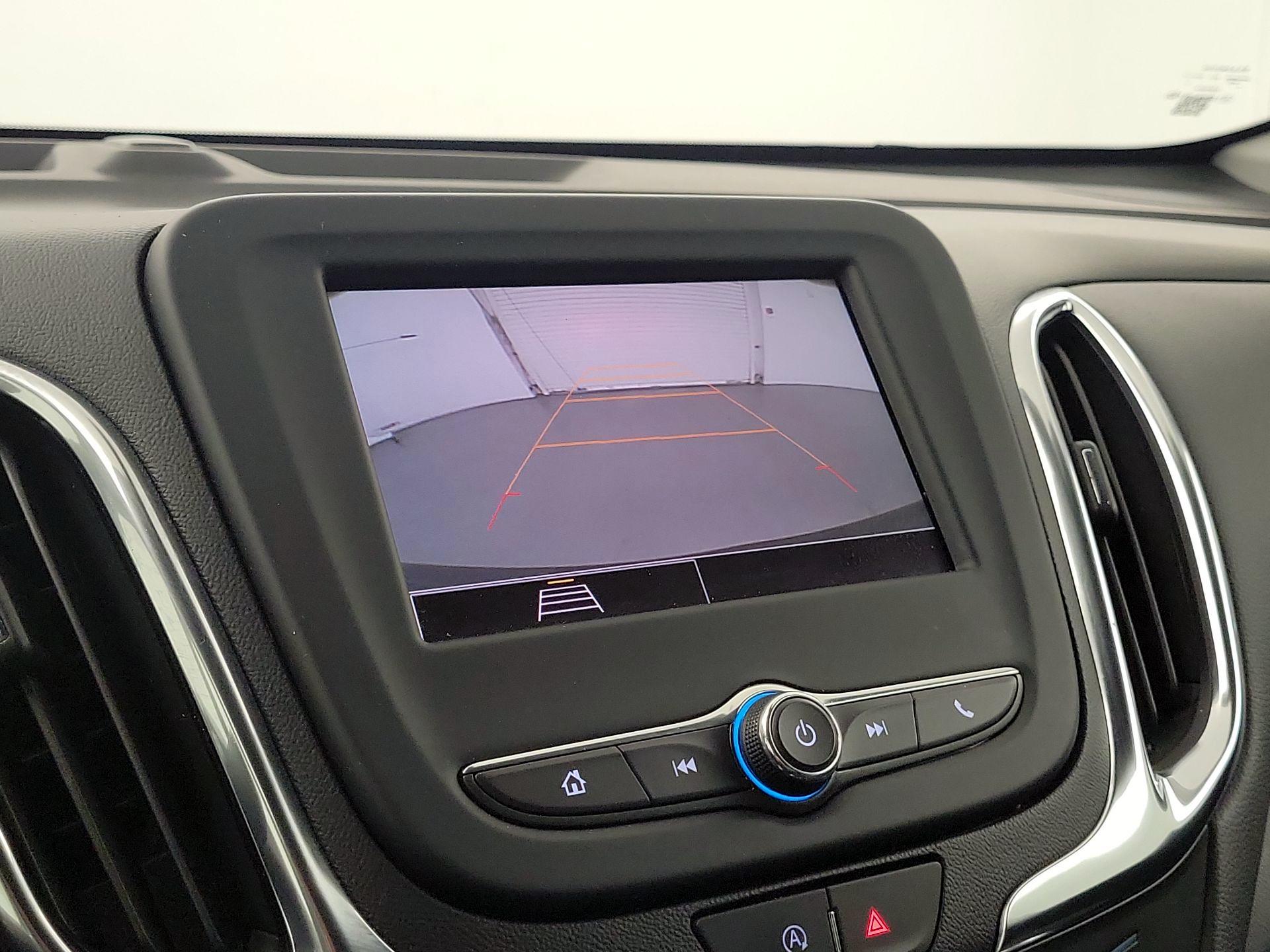 Thumbnail: 2022 Chevrolet Equinox - 12