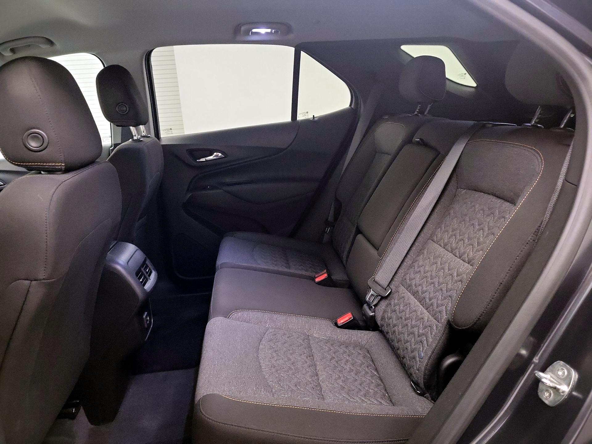 Thumbnail: 2022 Chevrolet Equinox - 17