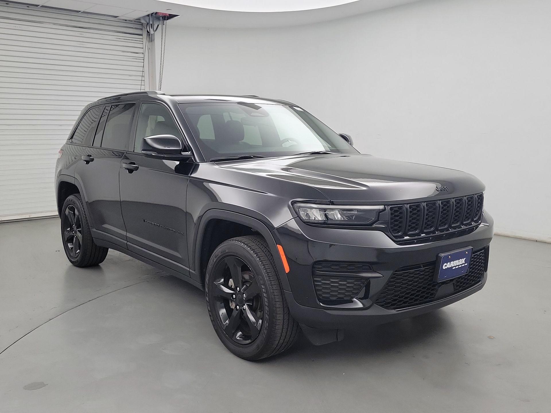 Thumbnail: 2023 Jeep Grand Cherokee - 1