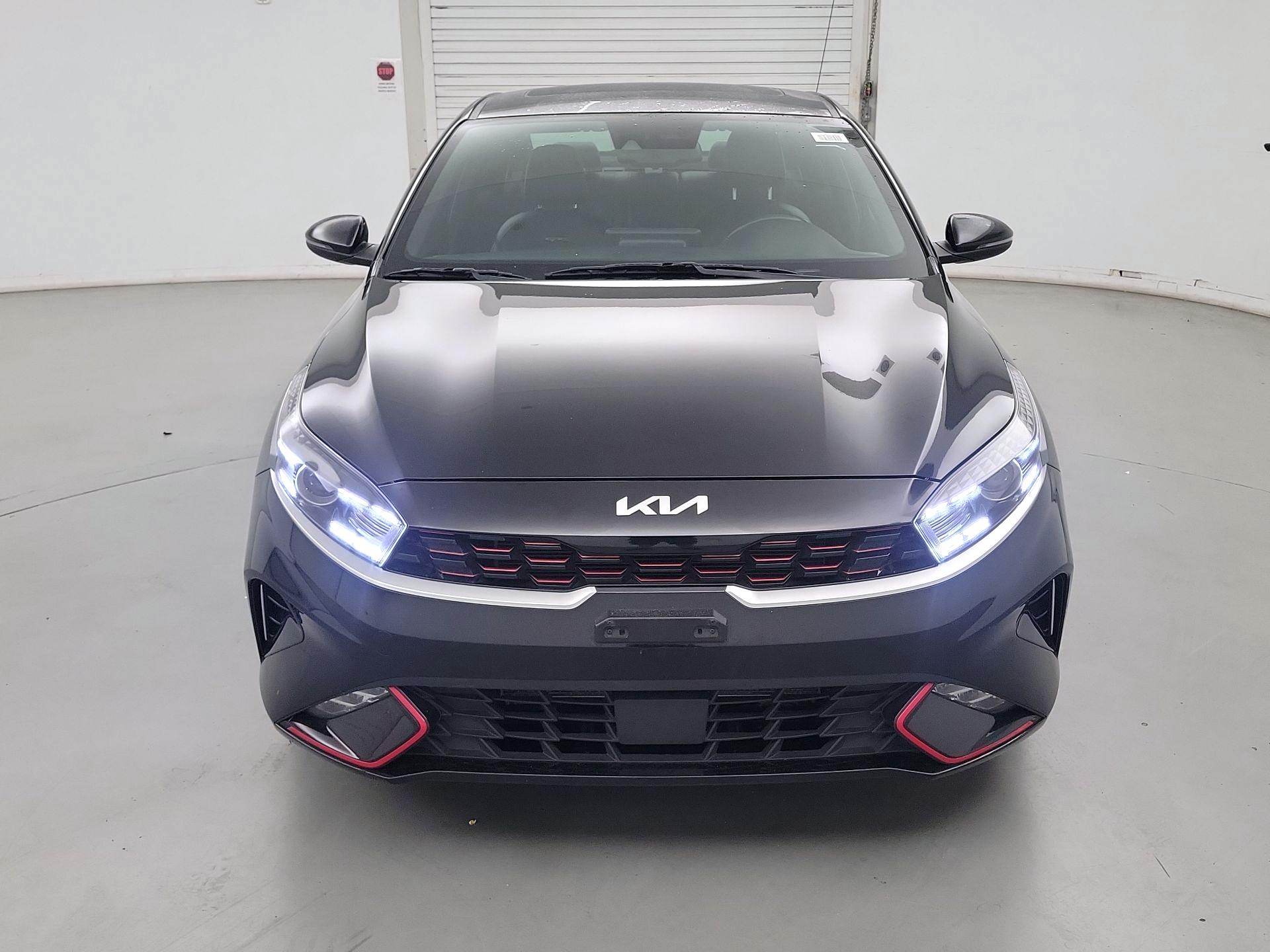 Thumbnail: 2023 Kia Forte - 2