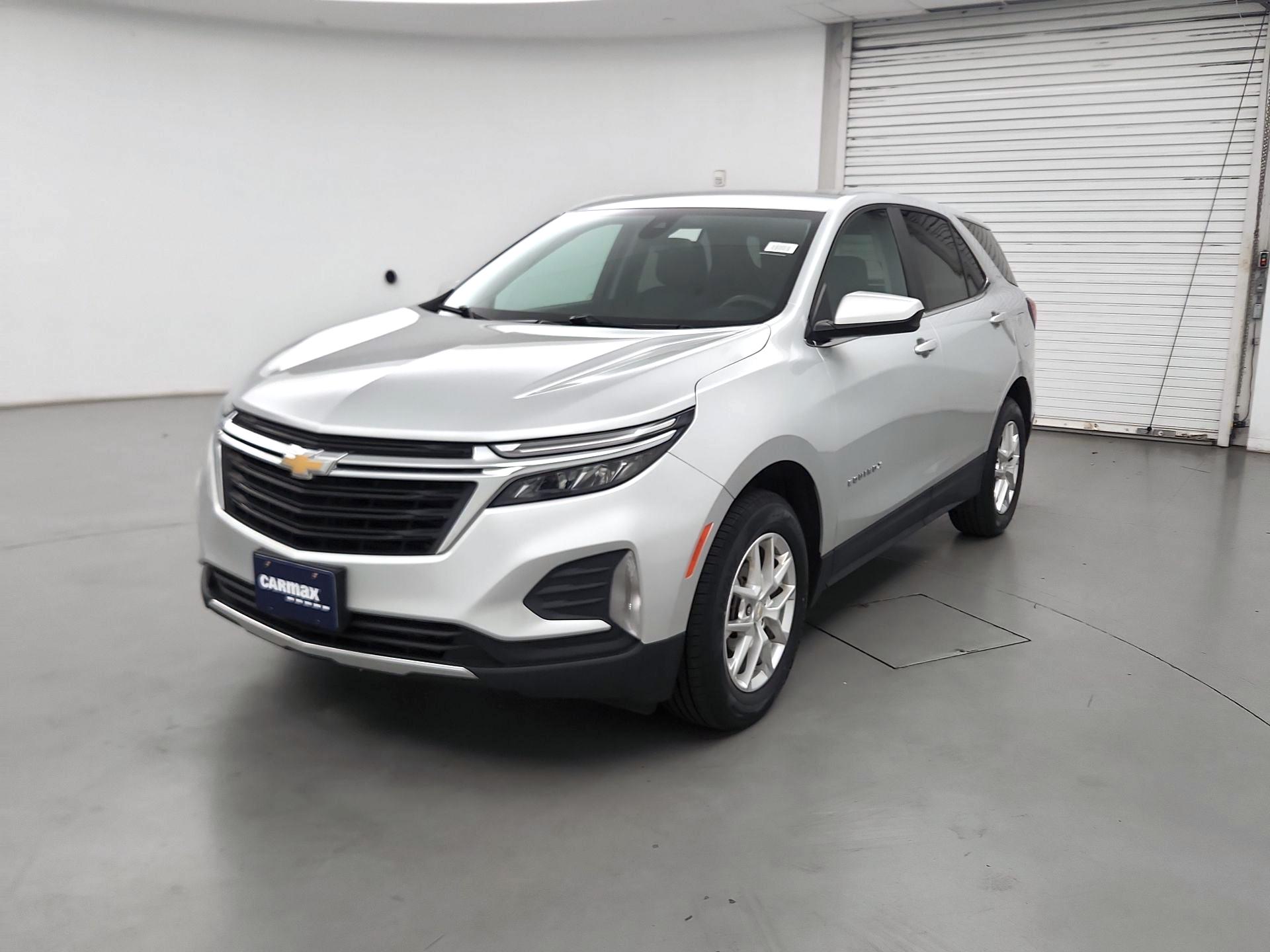 Thumbnail: 2022 Chevrolet Equinox - 3