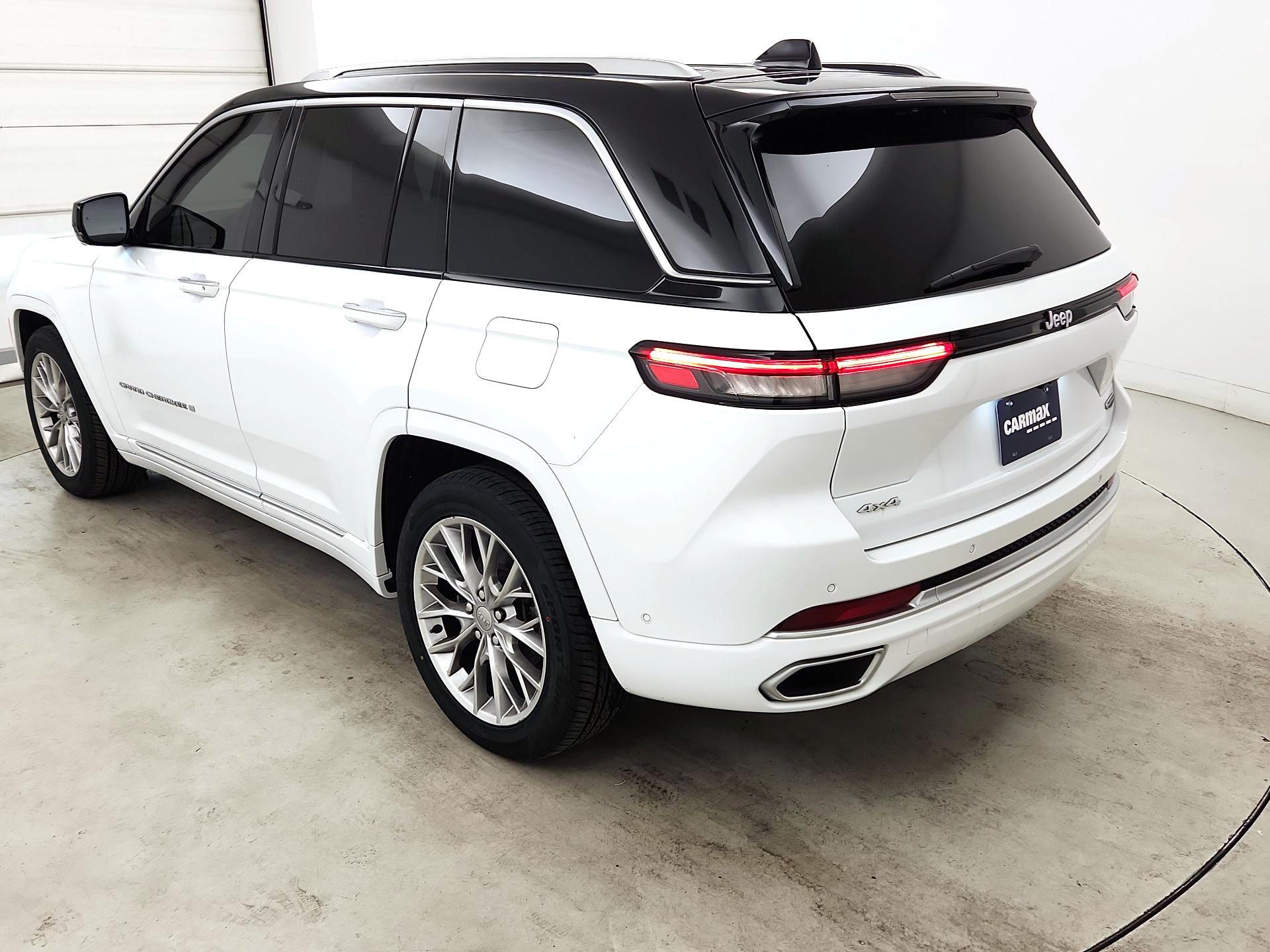Thumbnail: 2023 Jeep Grand Cherokee - 7