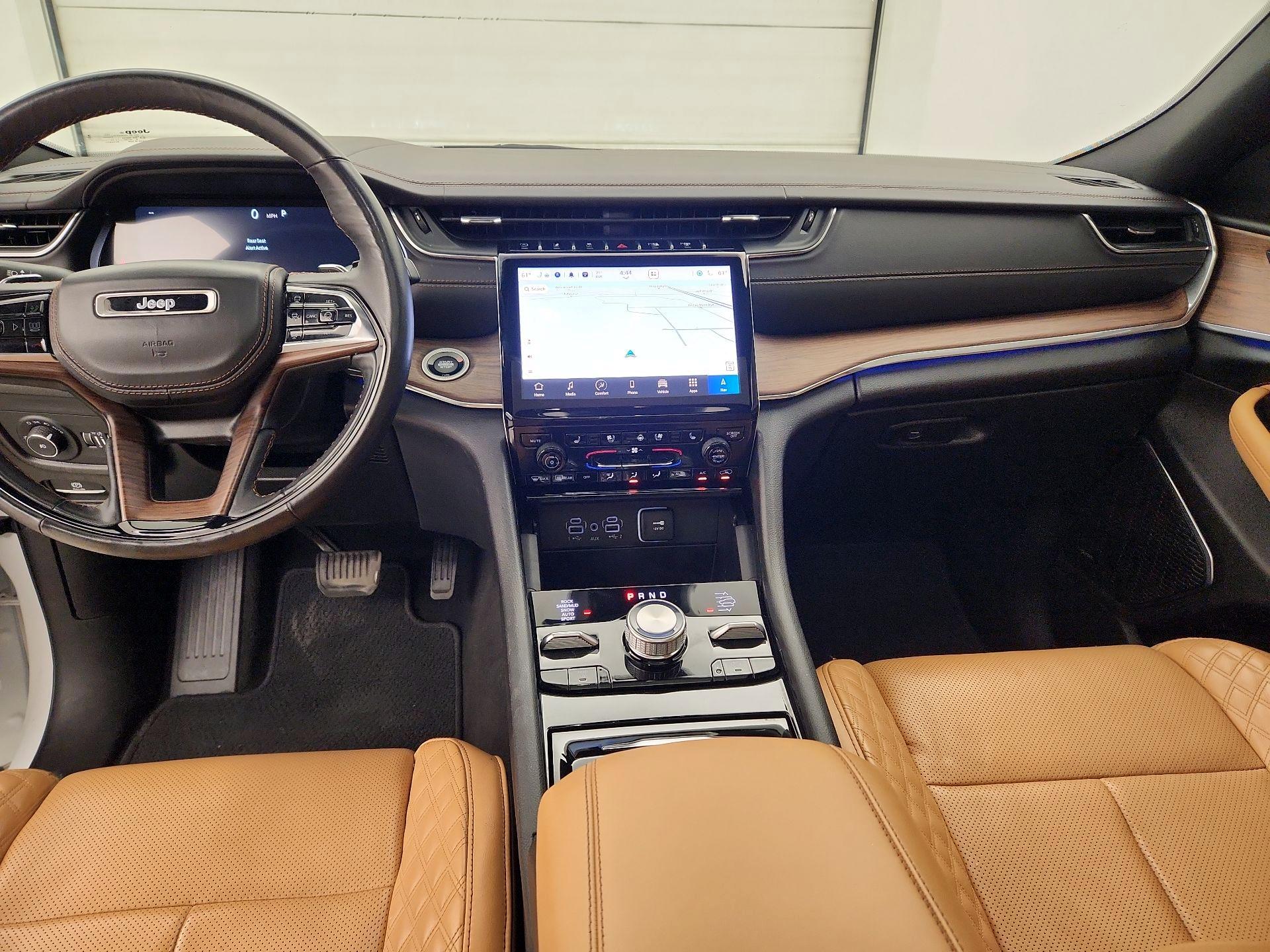 Thumbnail: 2023 Jeep Grand Cherokee - 8