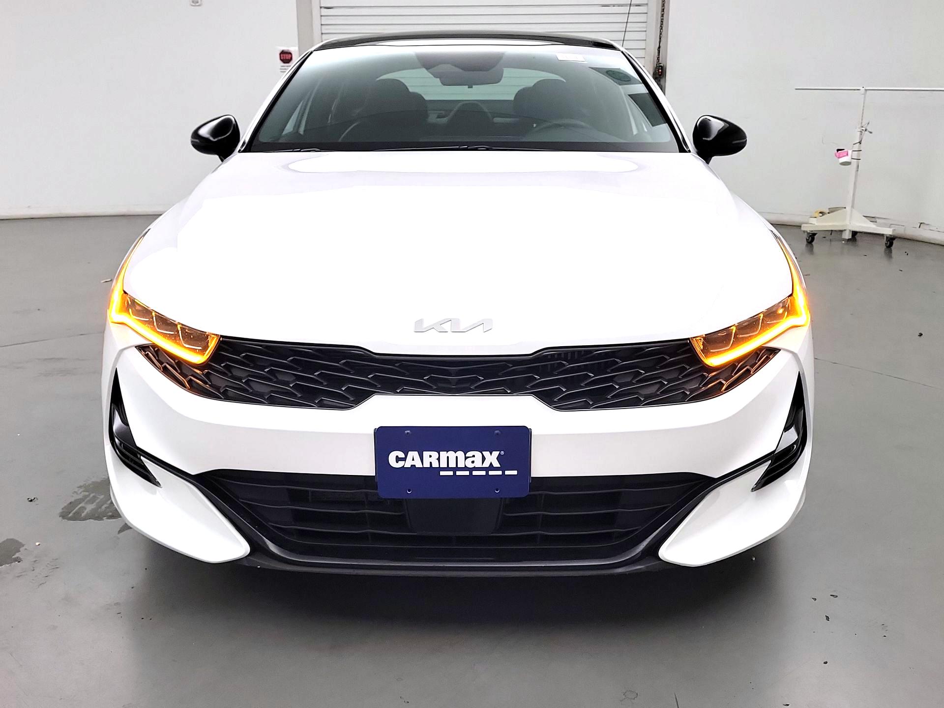 Thumbnail: 2023 Kia K5 - 2