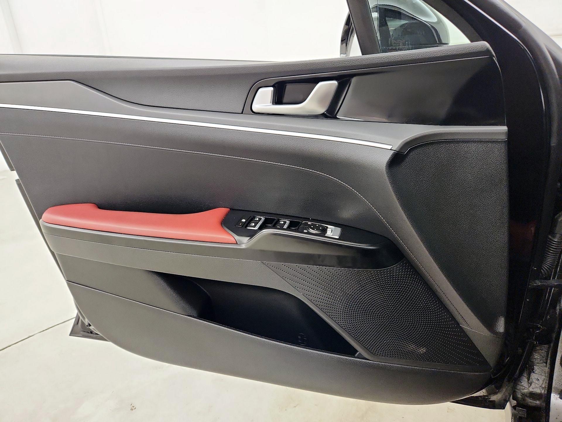 Thumbnail: 2023 Kia K5 - 12
