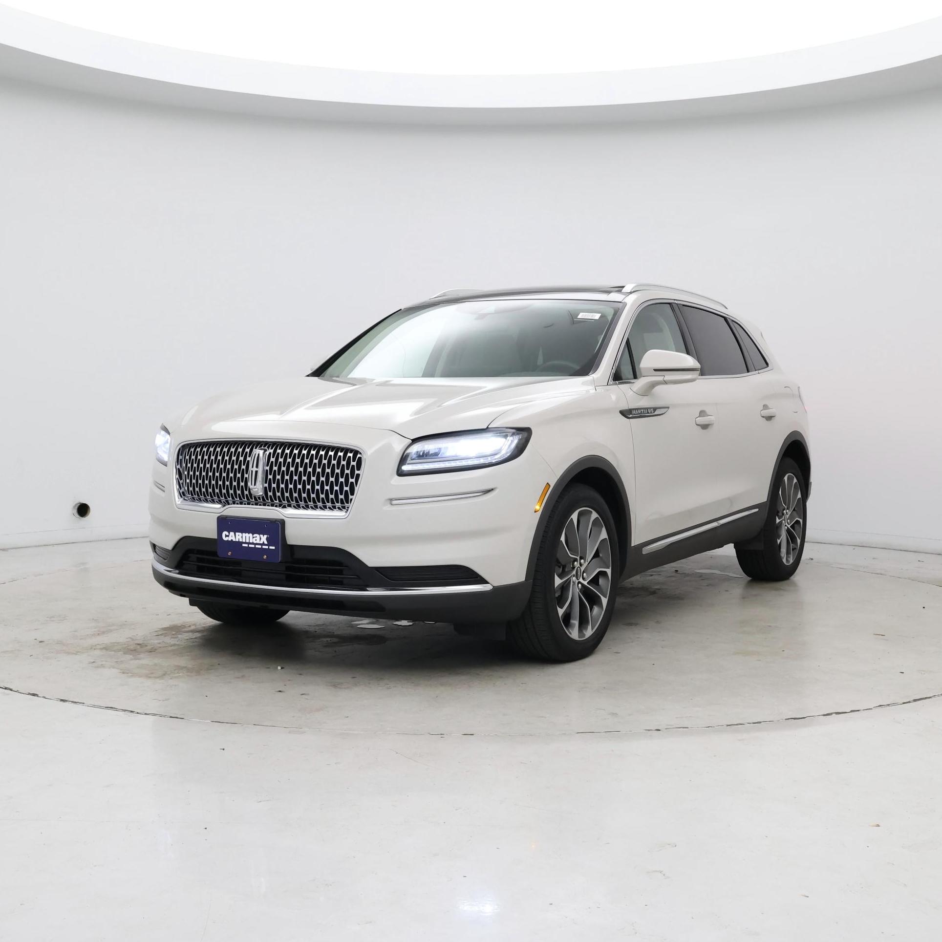 Thumbnail: 2022 Lincoln Nautilus - 4