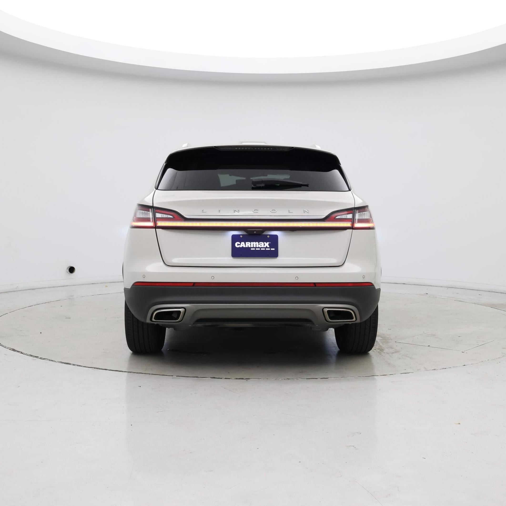 Thumbnail: 2022 Lincoln Nautilus - 6