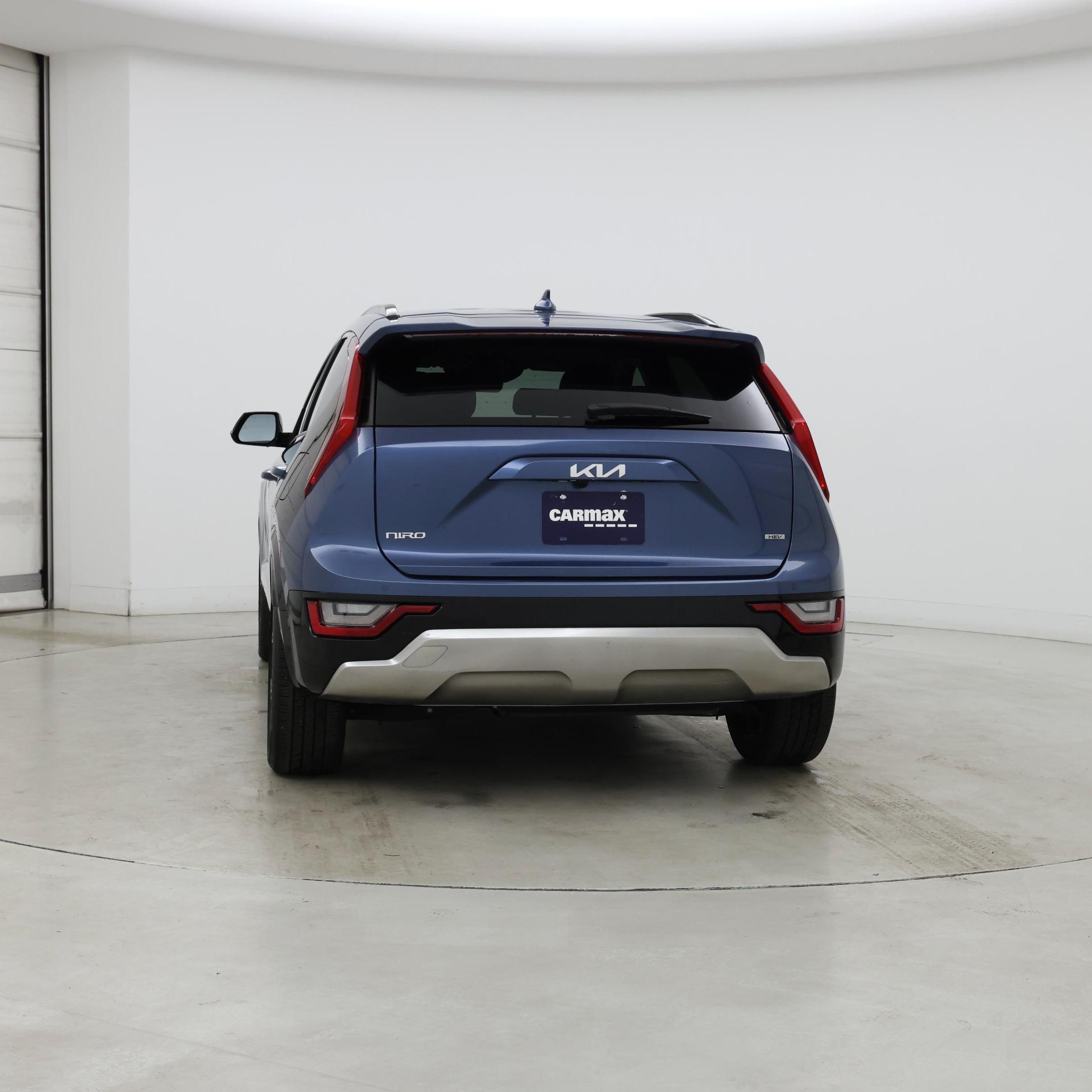Thumbnail: 2023 Kia Niro - 6