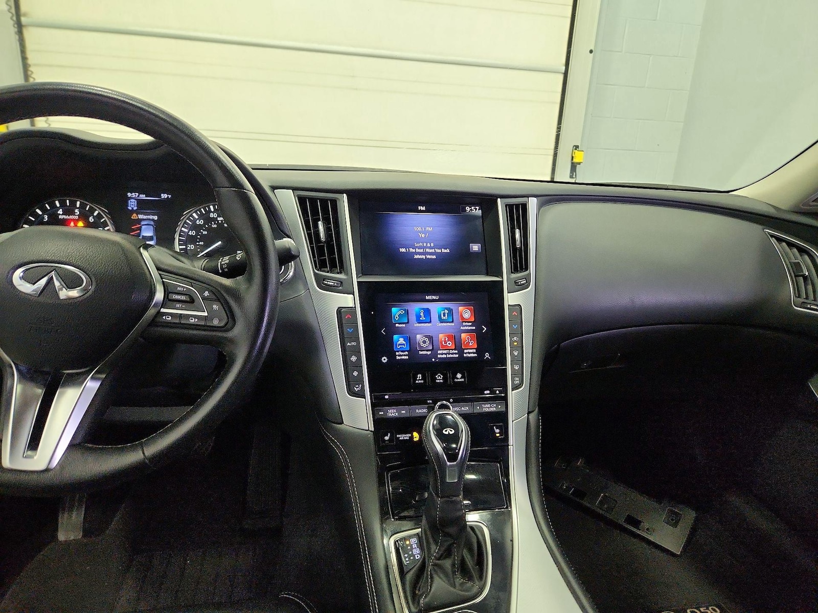 2023 INFINITI Q50 LUXE - Photo 10