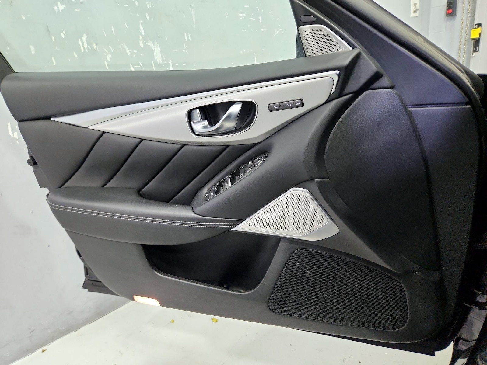 2023 INFINITI Q50 LUXE - Photo 13