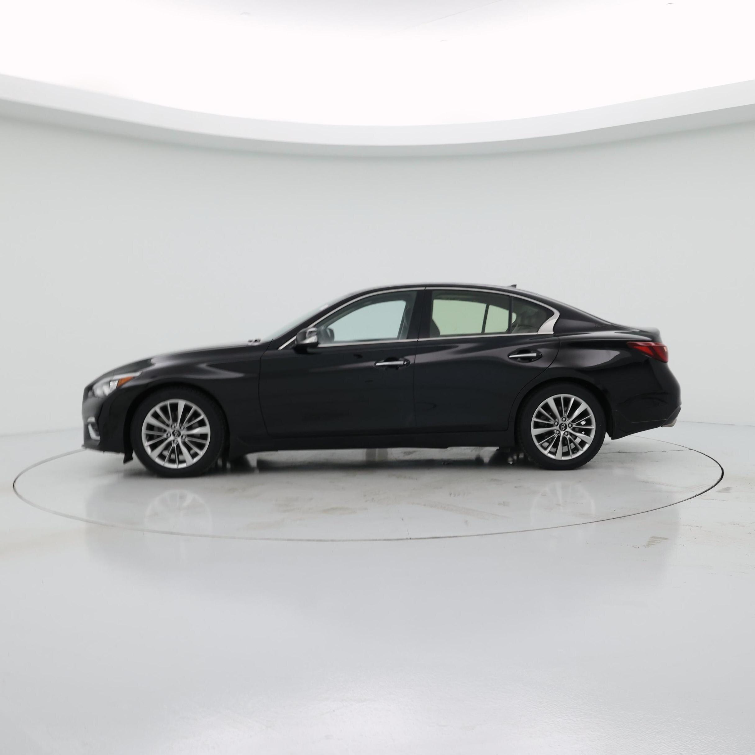 Thumbnail: 2023 INFINITI Q50 - 3