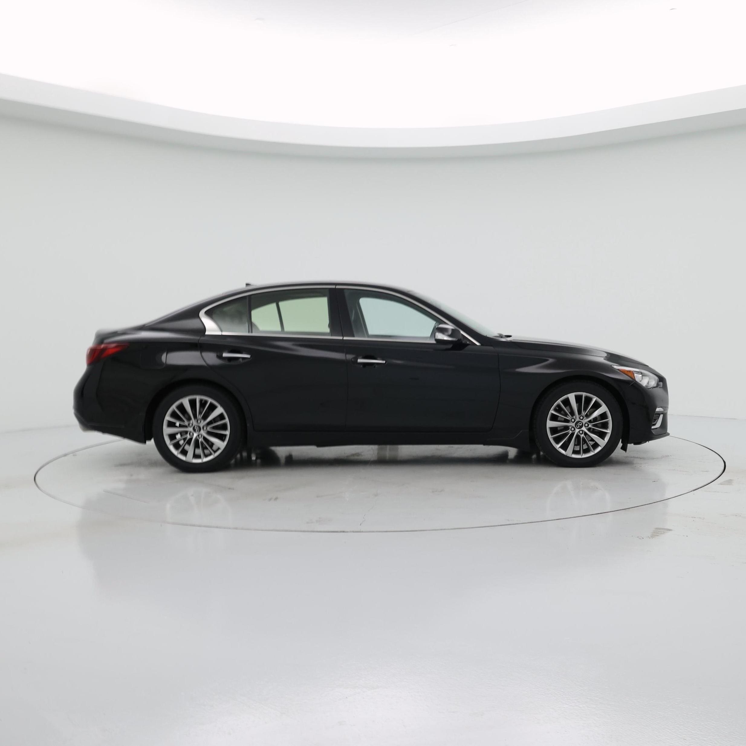 Thumbnail: 2023 INFINITI Q50 - 7