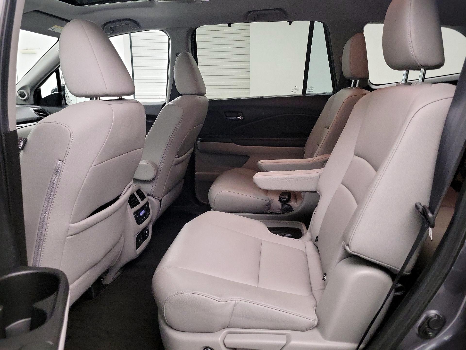 Thumbnail: 2022 Honda Pilot - 18