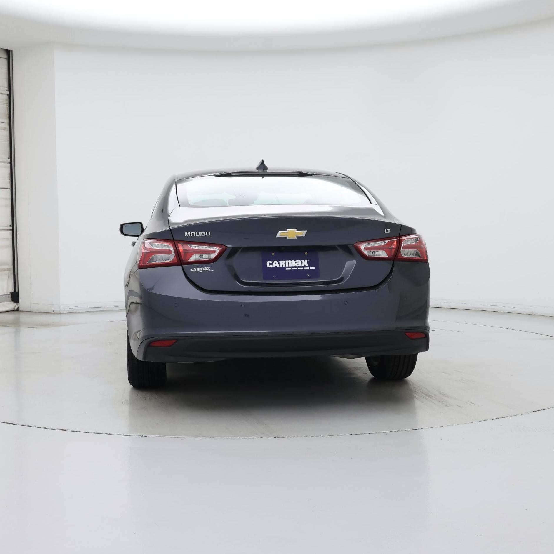 Thumbnail: 2021 Chevrolet Malibu - 6