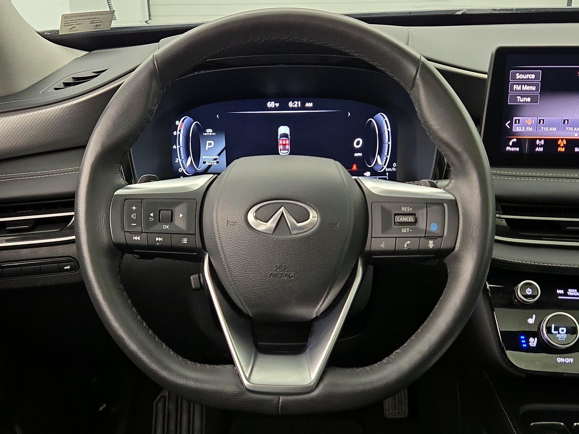 Thumbnail: 2023 INFINITI QX60 - 10