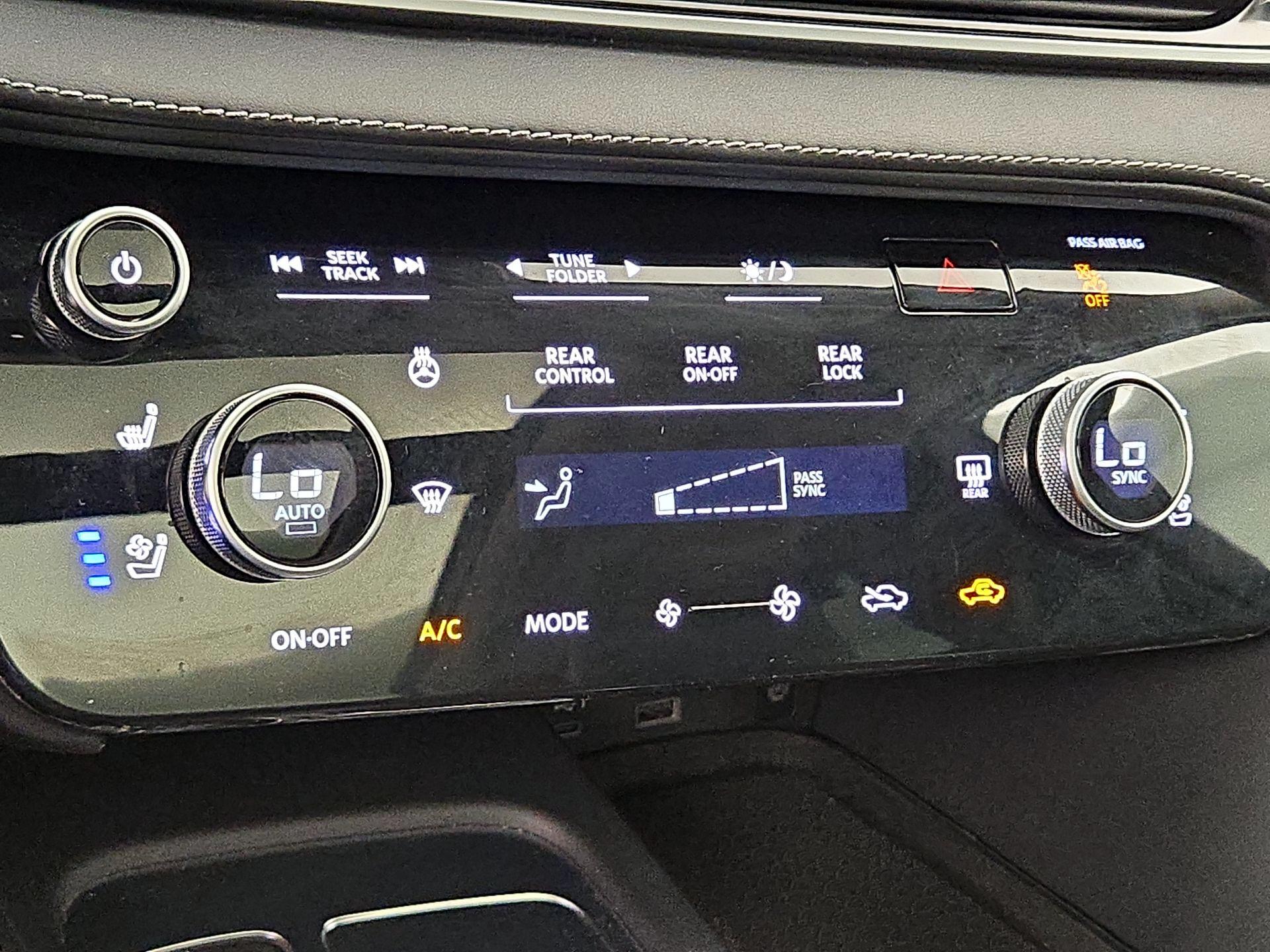 Thumbnail: 2023 INFINITI QX60 - 17