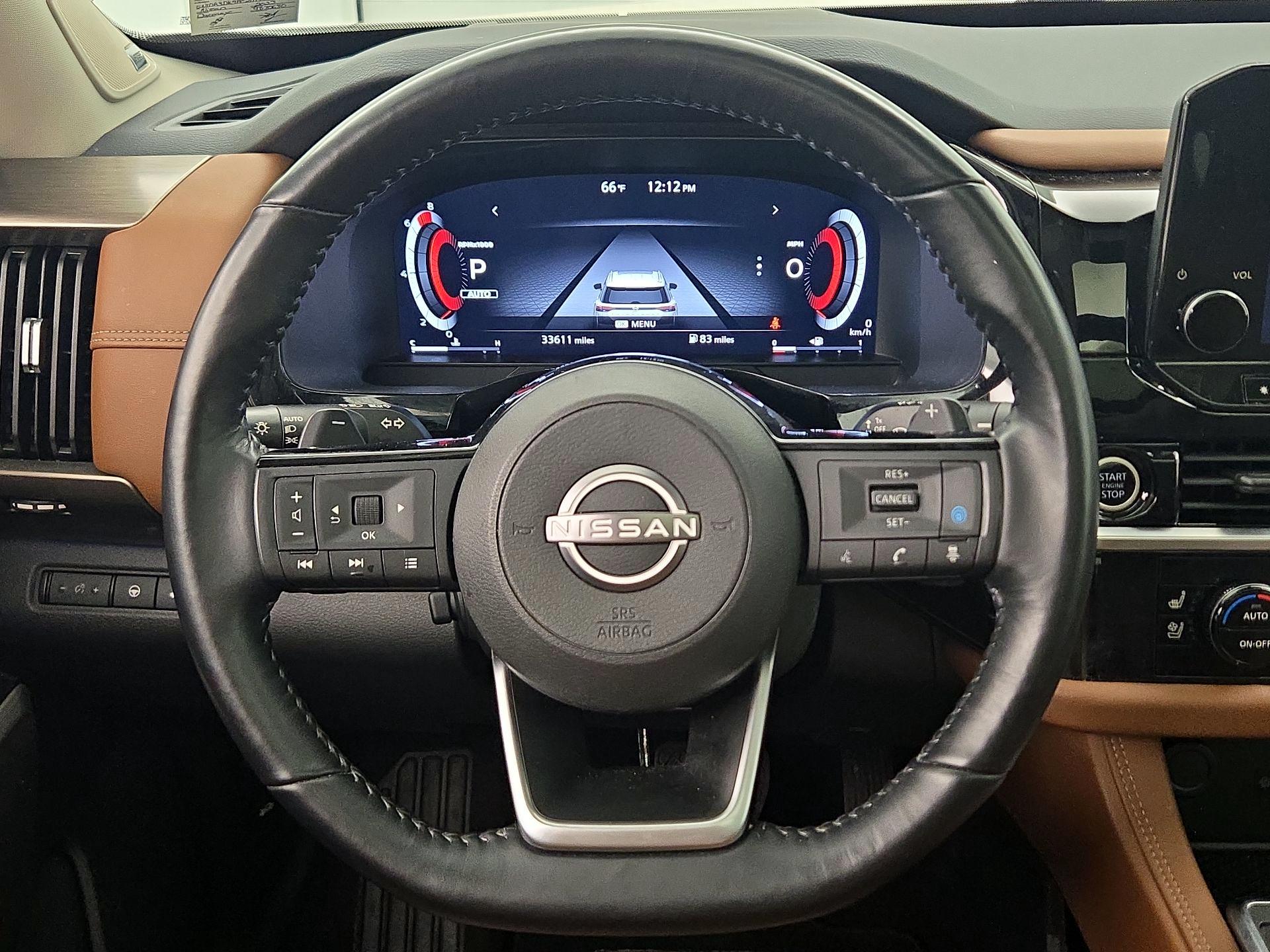 Thumbnail: 2023 Nissan Pathfinder - 10