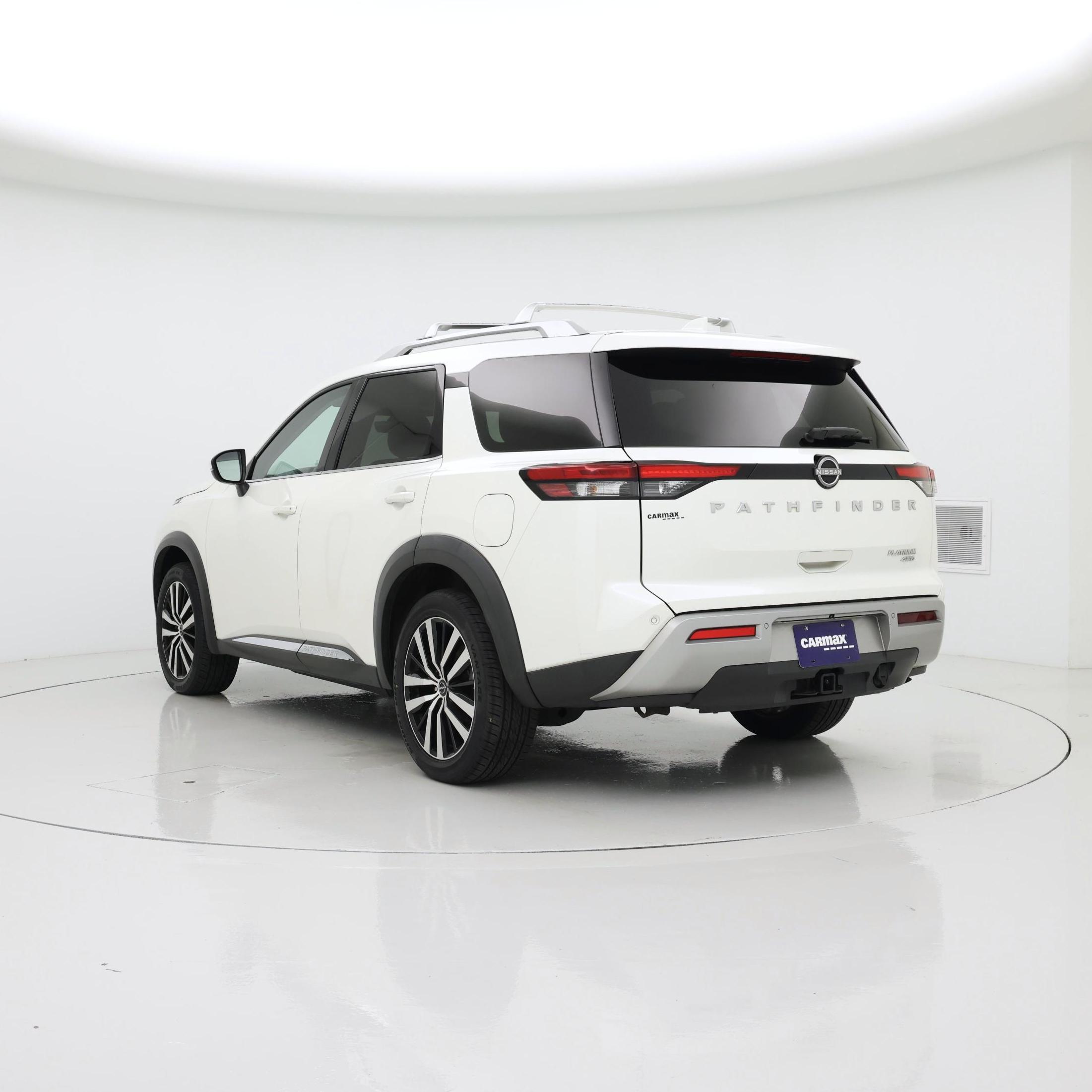 Thumbnail: 2023 Nissan Pathfinder - 2