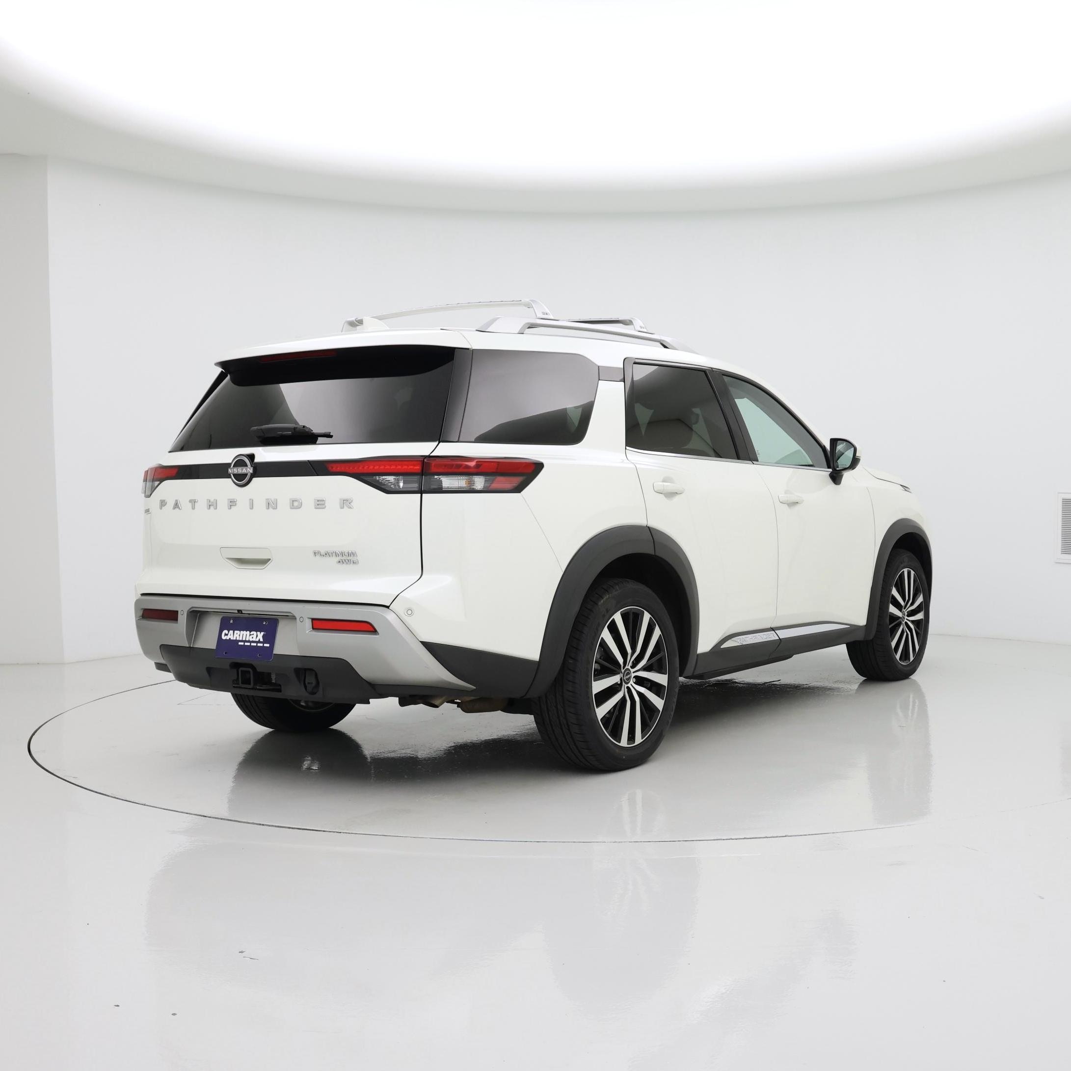Thumbnail: 2023 Nissan Pathfinder - 8