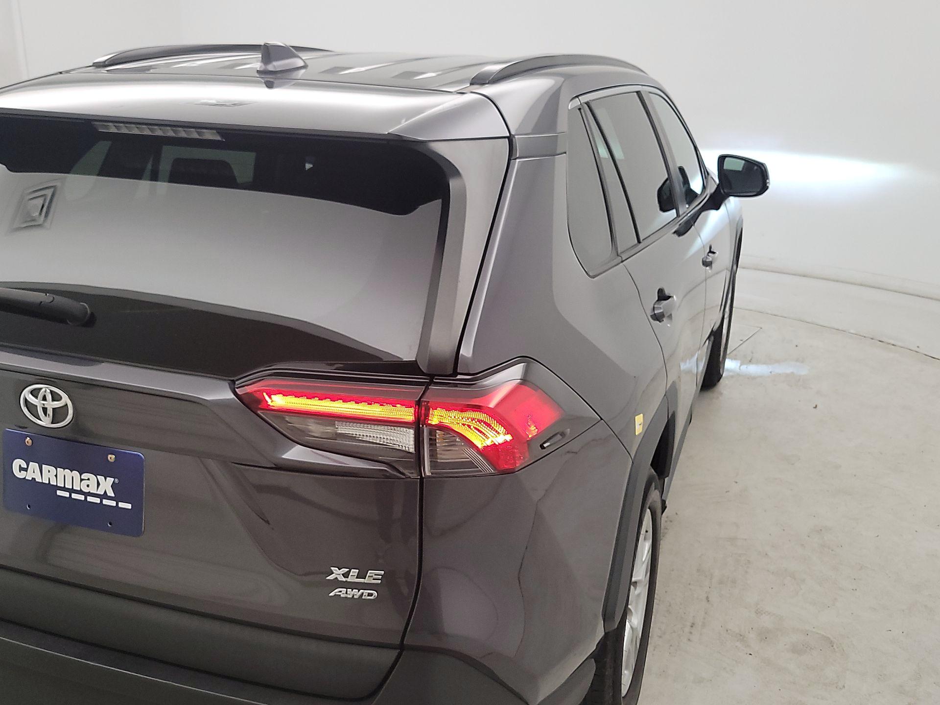 Thumbnail: 2021 Toyota RAV4 - 5