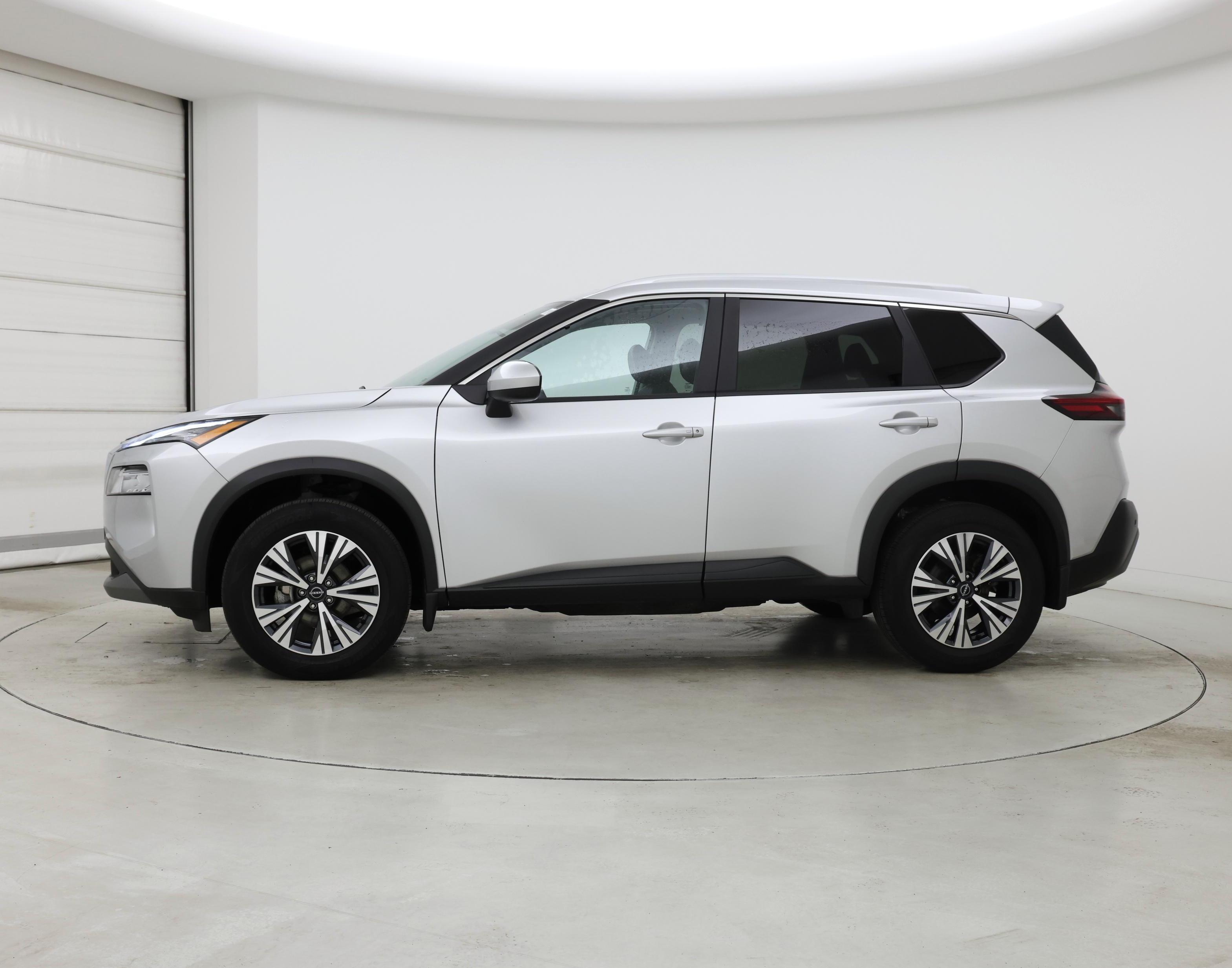 Thumbnail: 2023 Nissan Rogue - 3