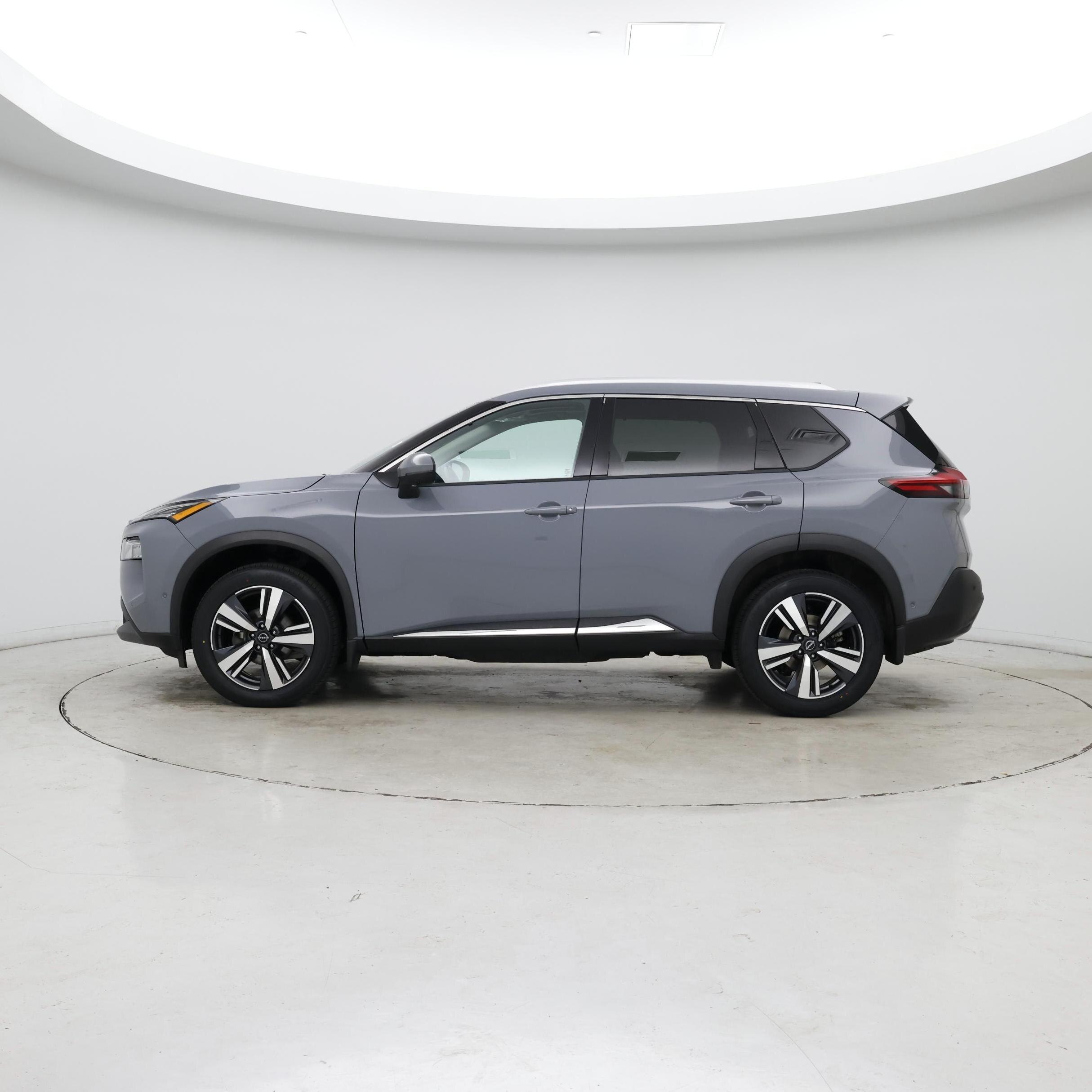 Thumbnail: 2023 Nissan Rogue - 3