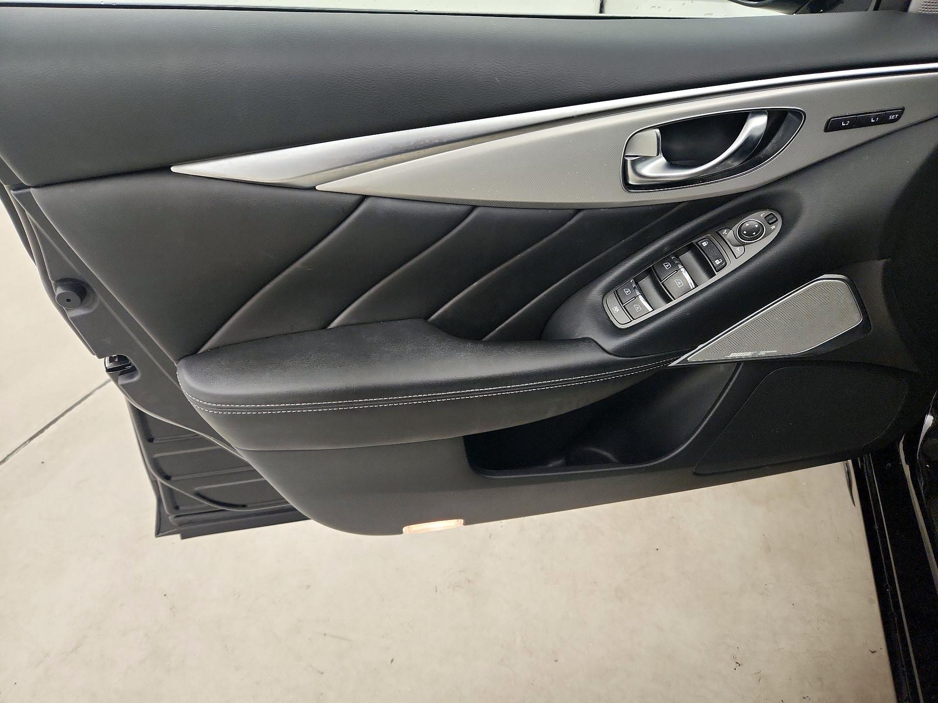 Thumbnail: 2023 INFINITI Q50 - 12