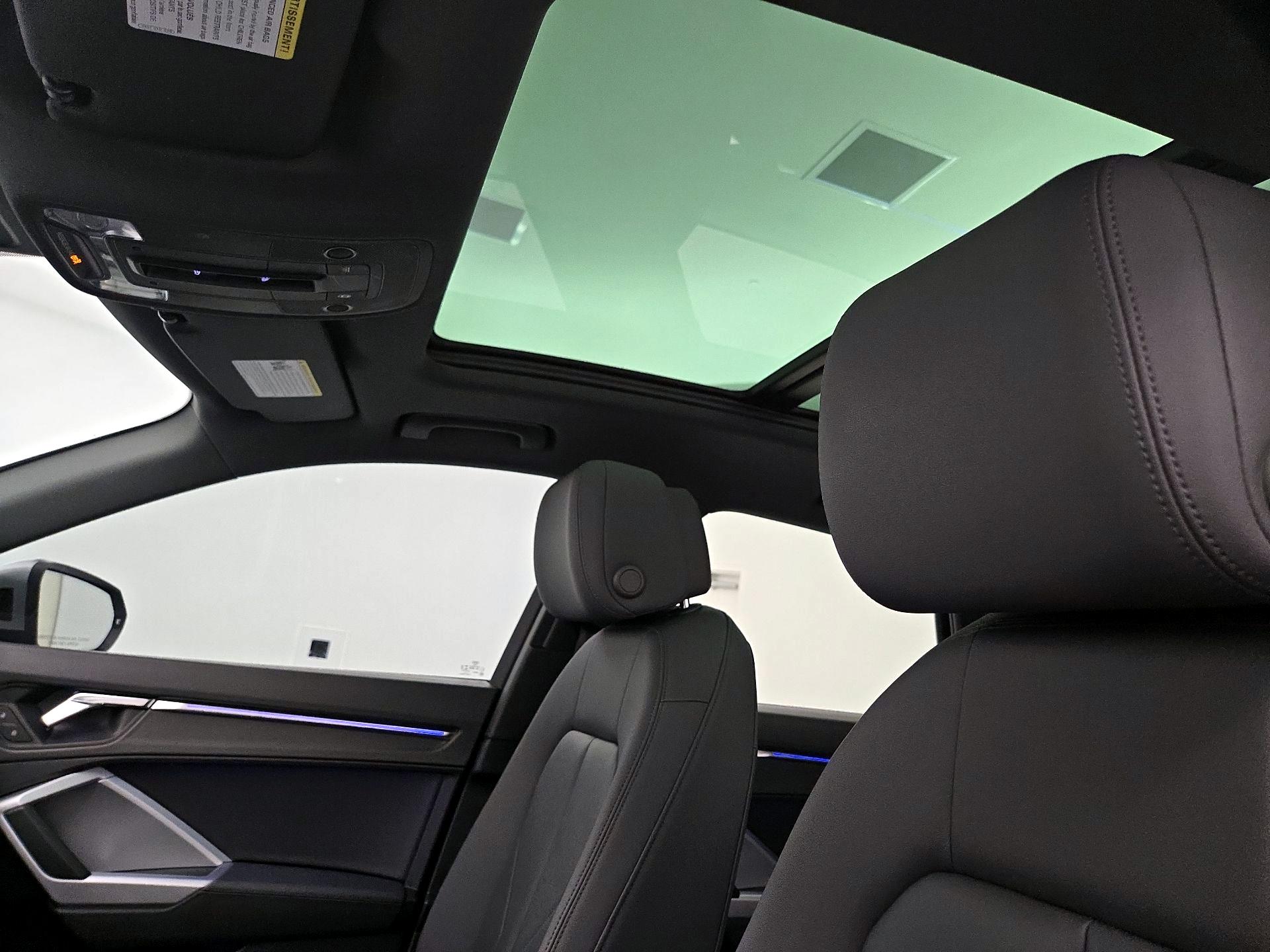 Thumbnail: 2021 Audi Q3 - 19