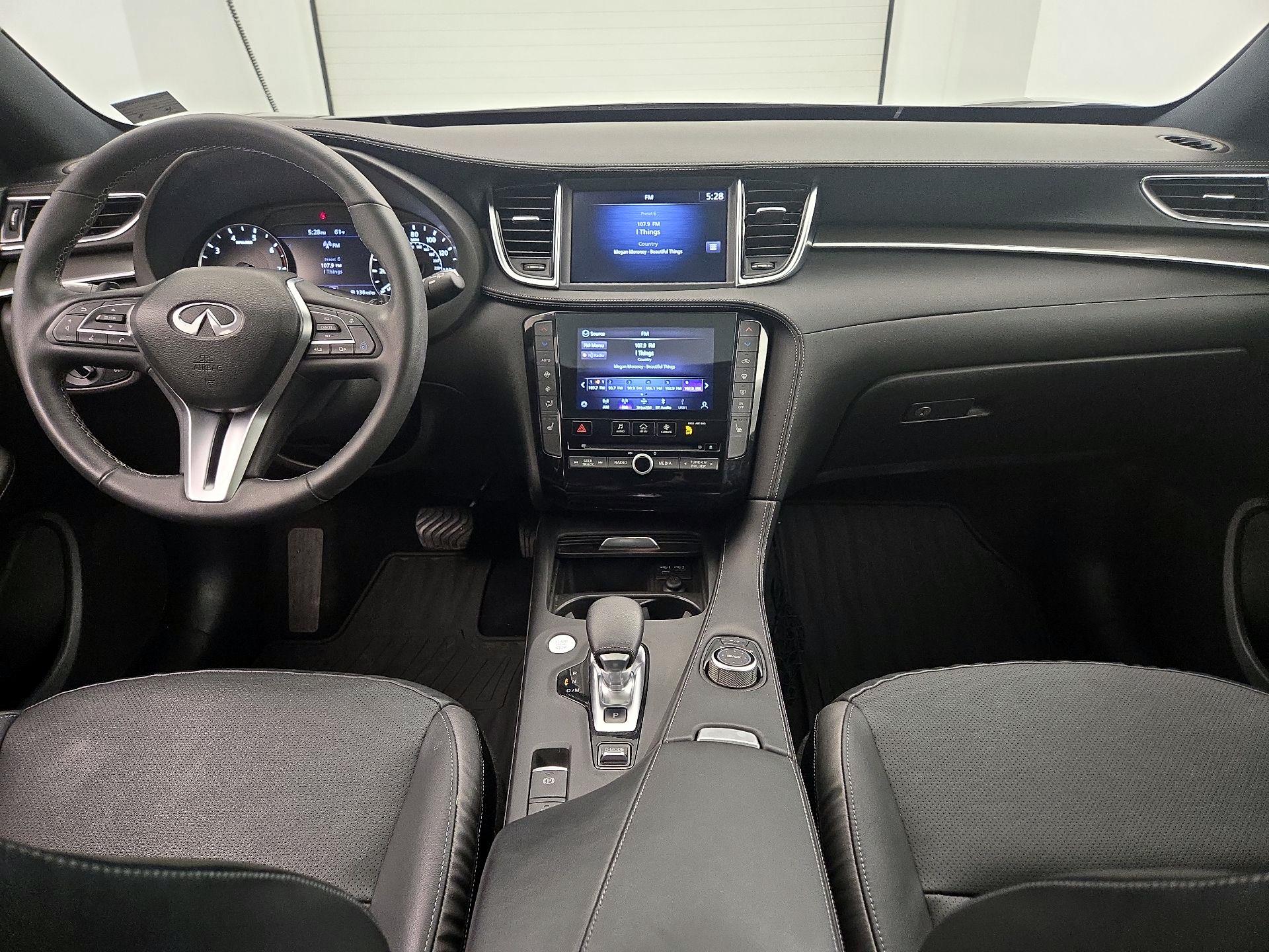 Thumbnail: 2023 INFINITI QX55 - 9