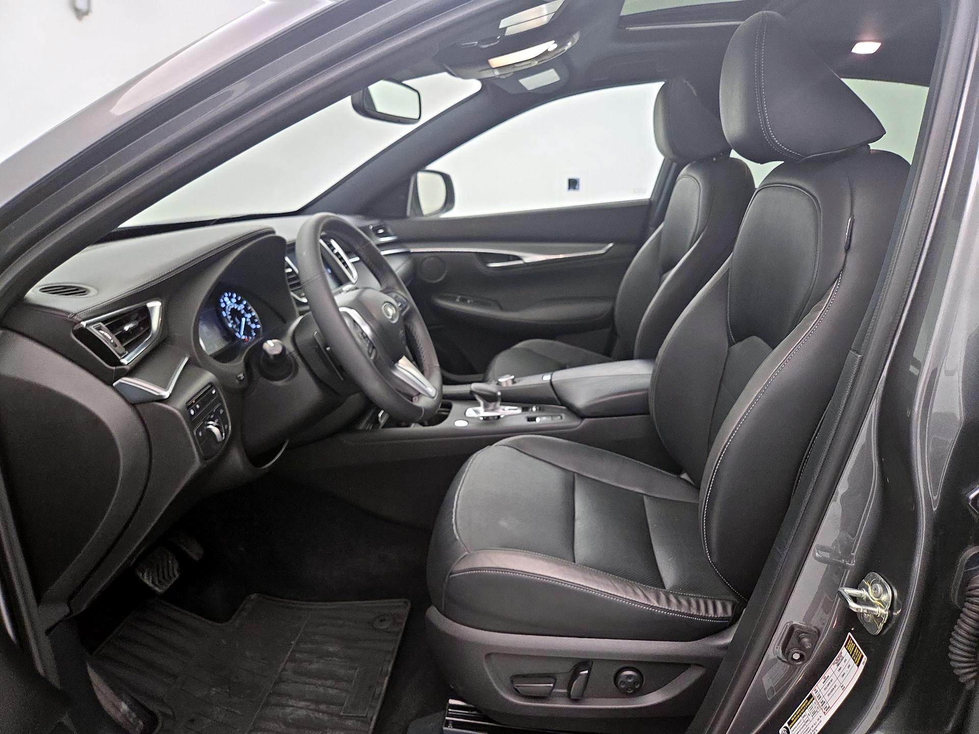 Thumbnail: 2023 INFINITI QX55 - 11