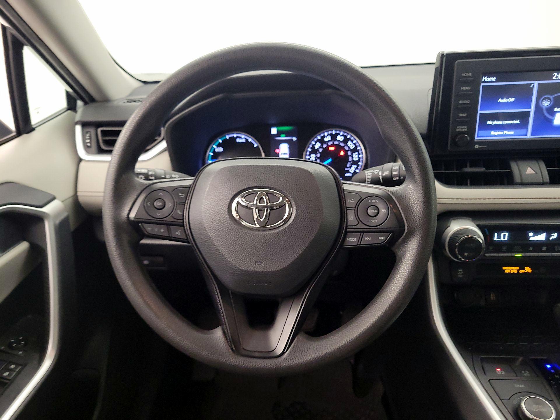 Thumbnail: 2021 Toyota RAV4 - 10