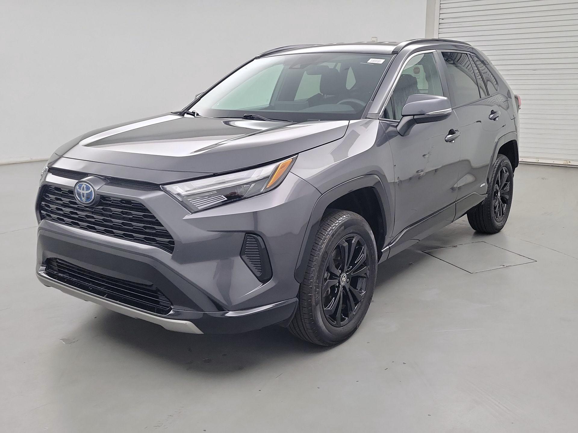 Thumbnail: 2023 Toyota RAV4 - 3