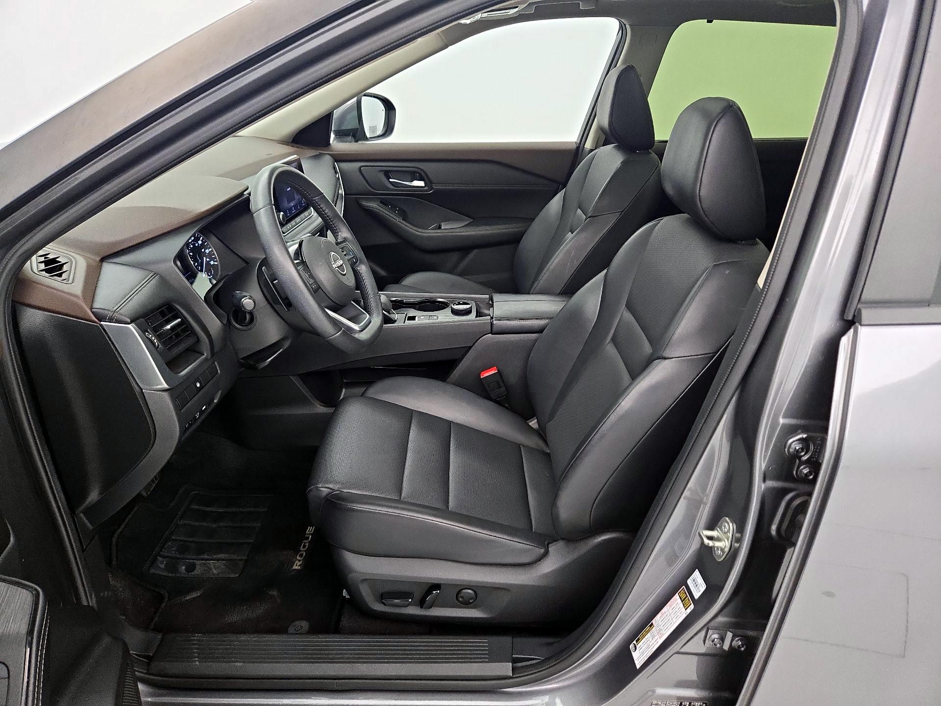 Thumbnail: 2023 Nissan Rogue - 11