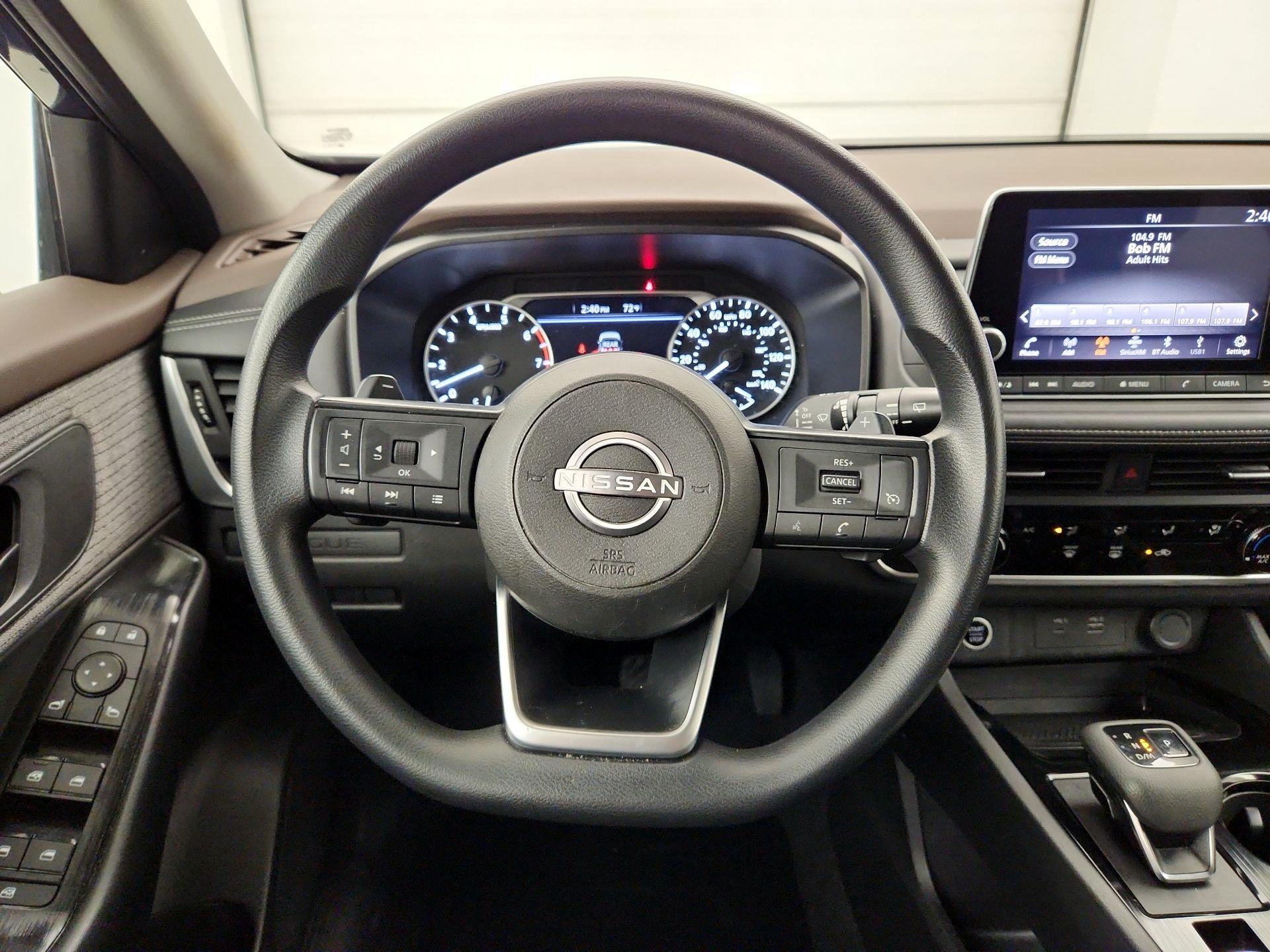 Thumbnail: 2023 Nissan Rogue - 10