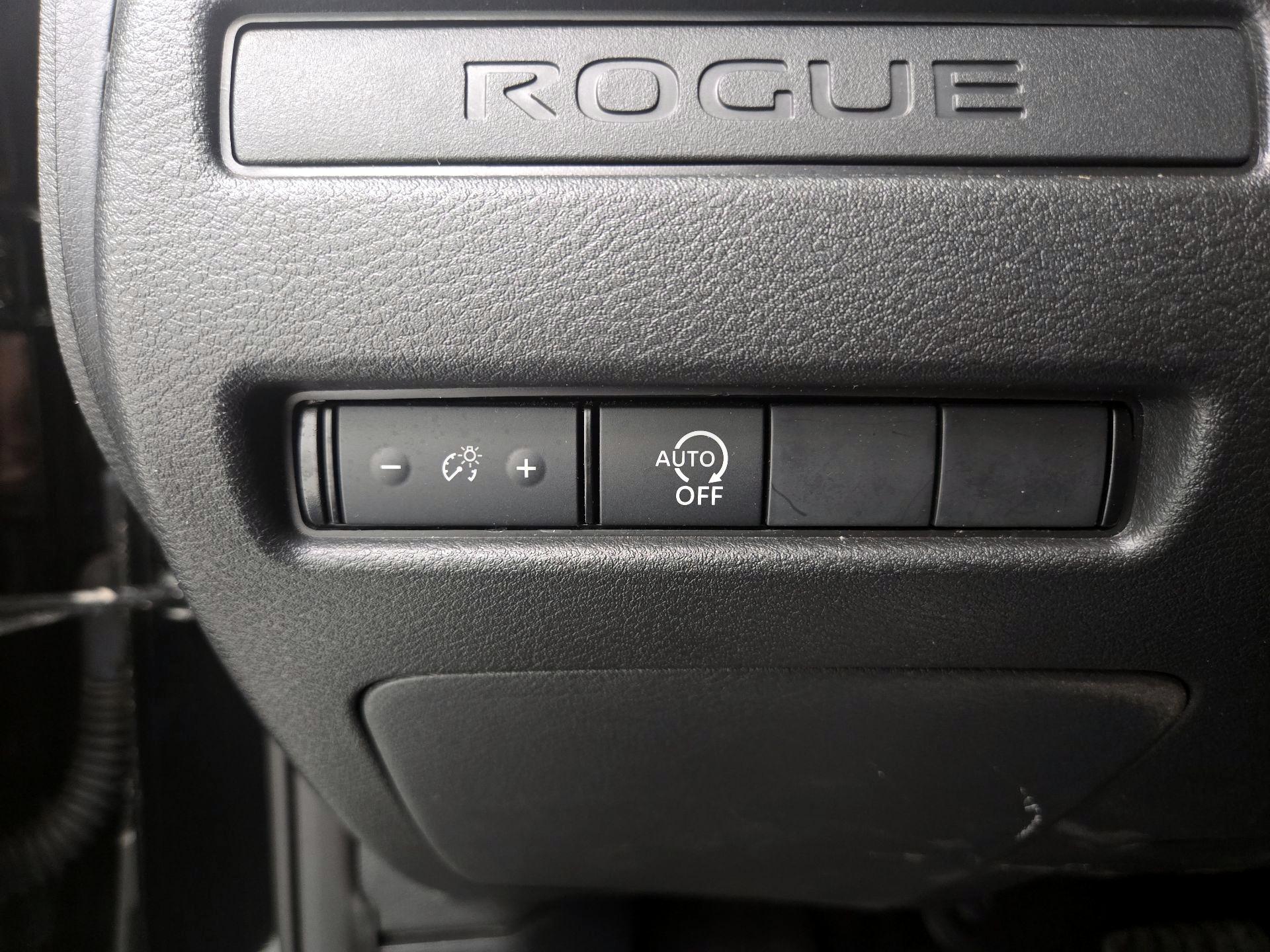 Thumbnail: 2023 Nissan Rogue - 13